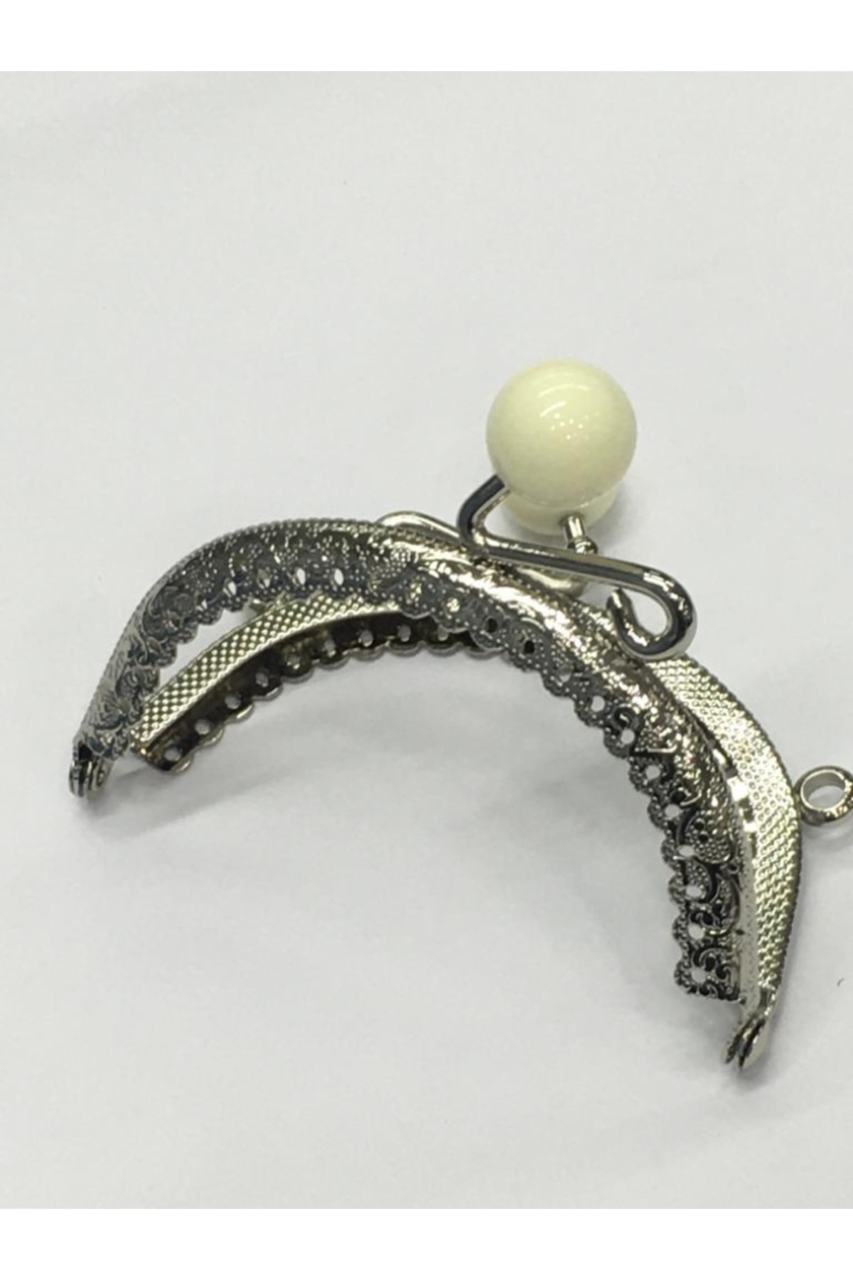 Bag and Wallet Clip Oval 16 Cm Model with Pearls