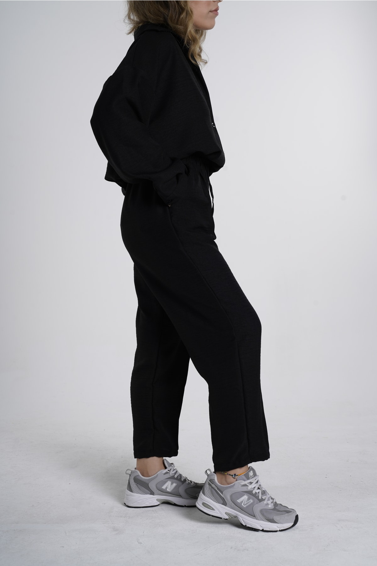 Ensemble oversize en lin pour femme noir Haut et Pantalon - Görsel 4