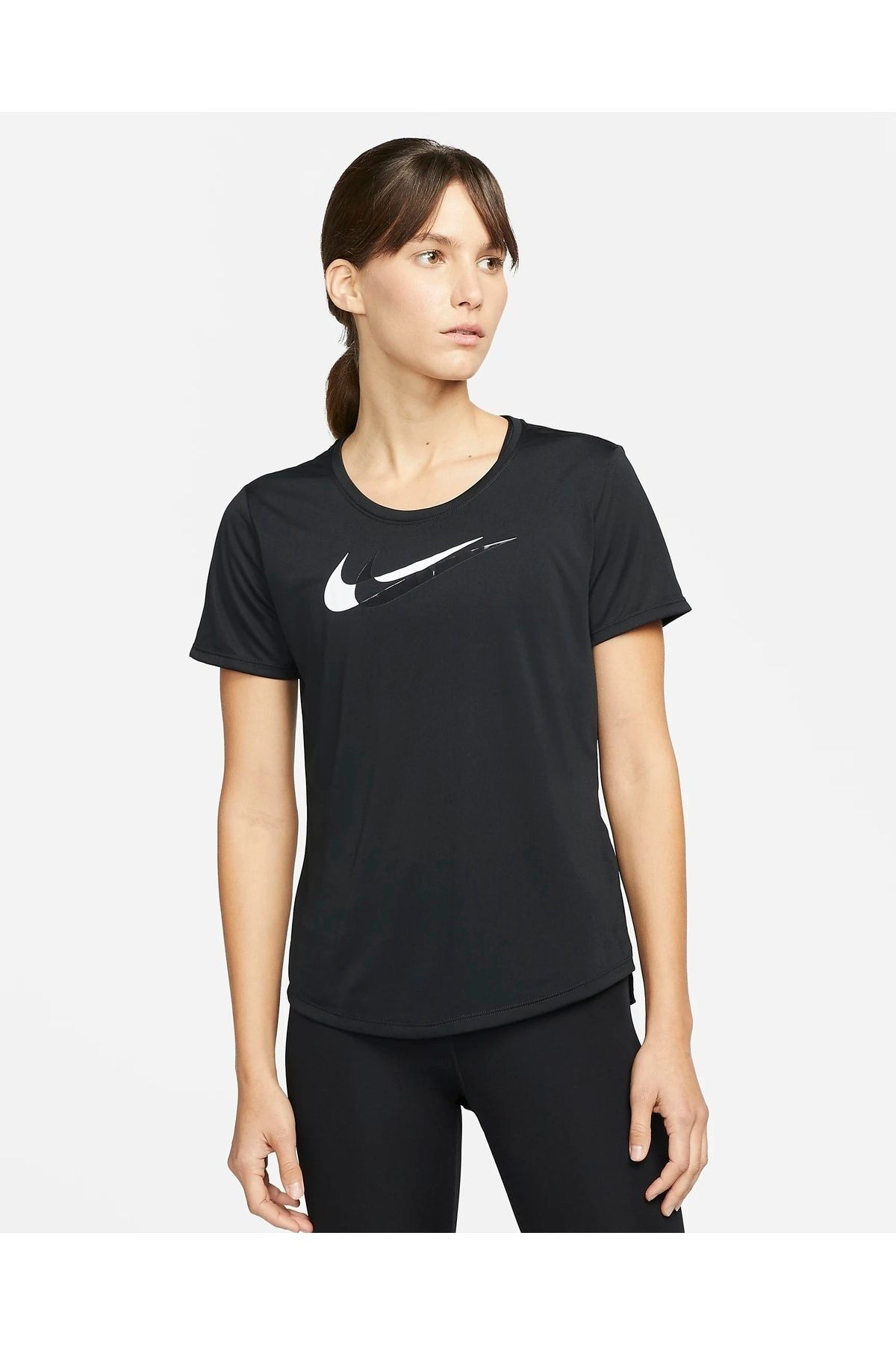 Womens black store nike shirt