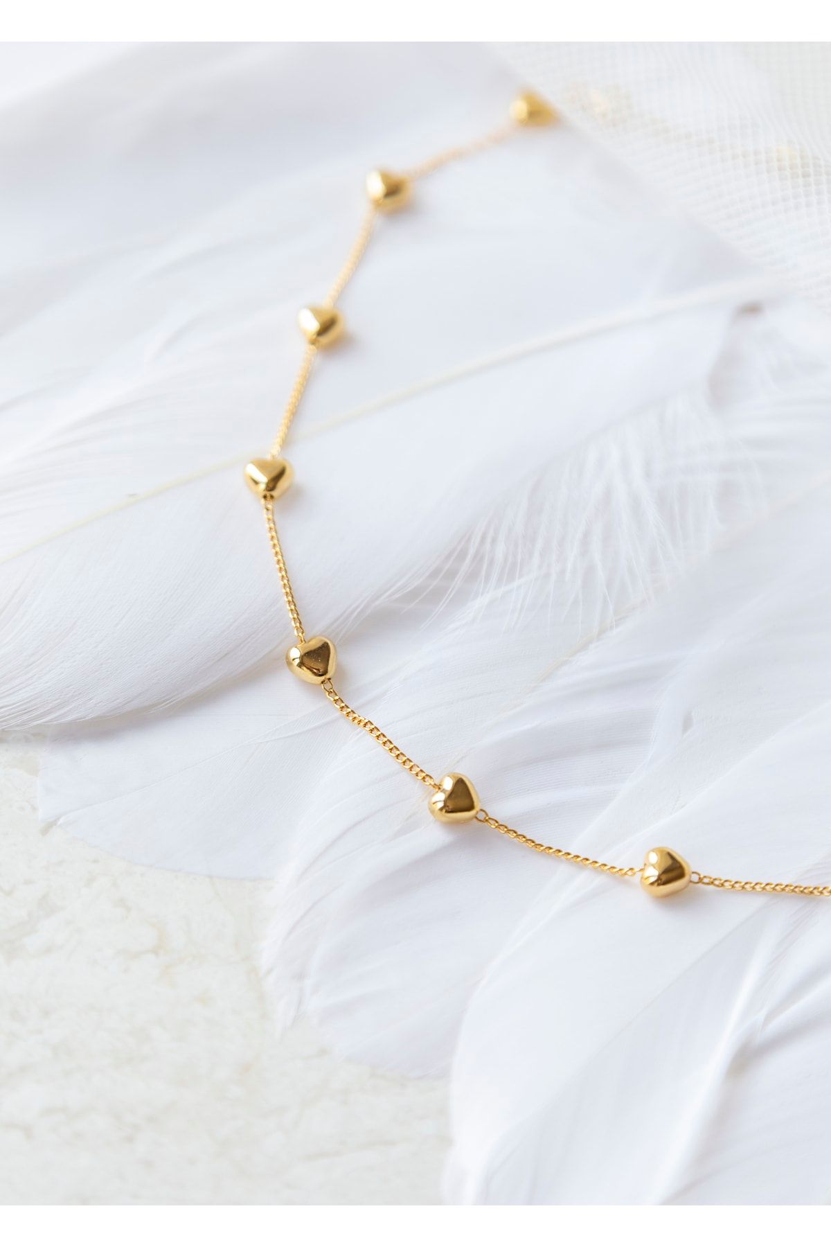 Latest simple gold necklace designs deals 2018