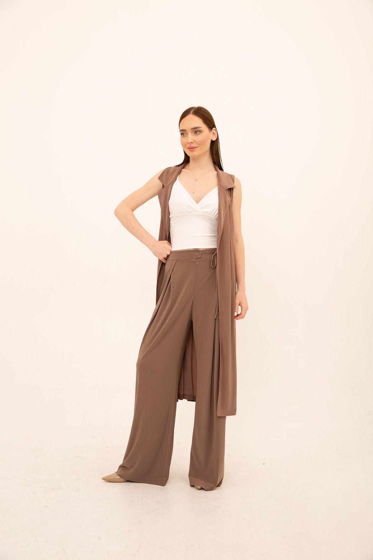 complete the look image