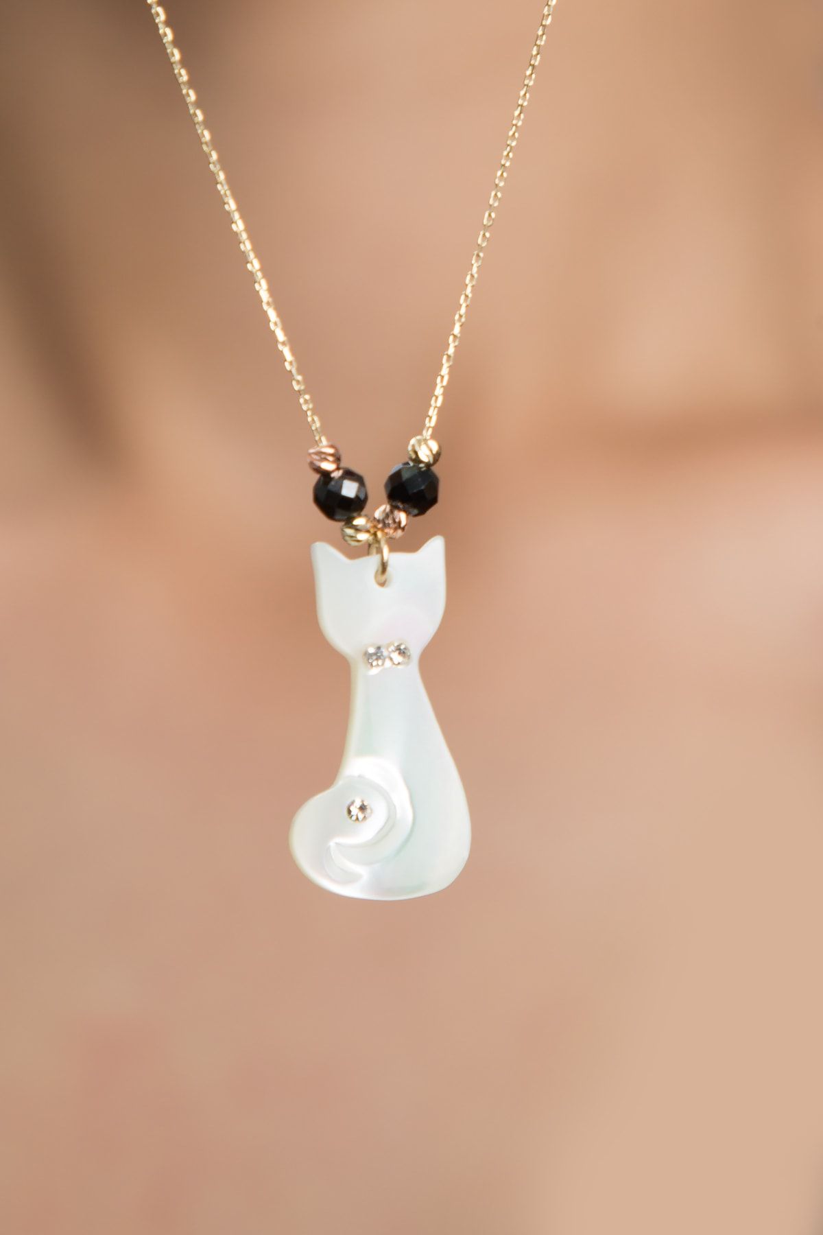 Elika Gold Tasli Kedi Figurlu Model 14 Ayar Altin Kolye Trendyol