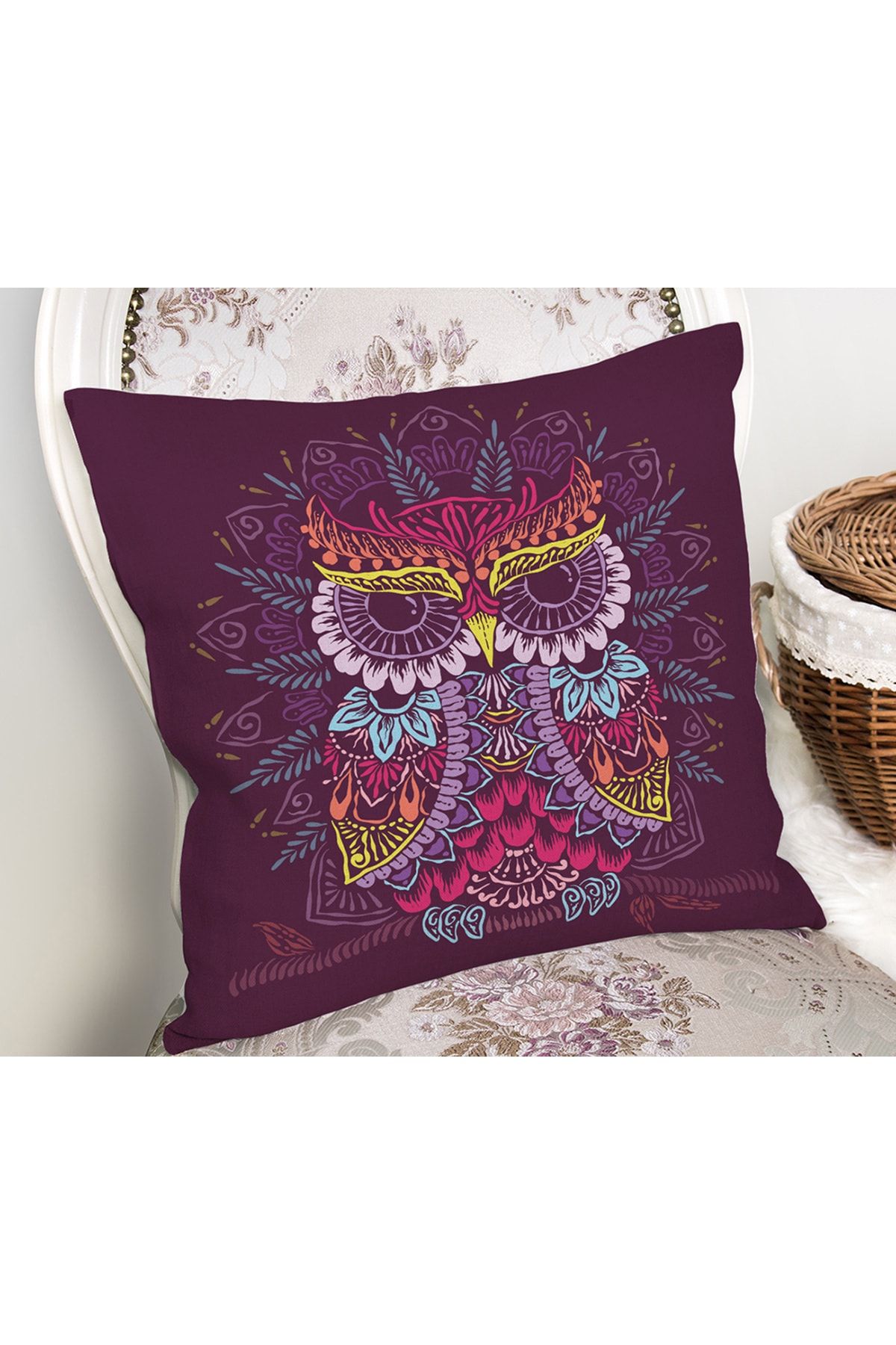 Realhomes-Modern Pillow Case with Authentic Owl Pattern on Purple Background 2