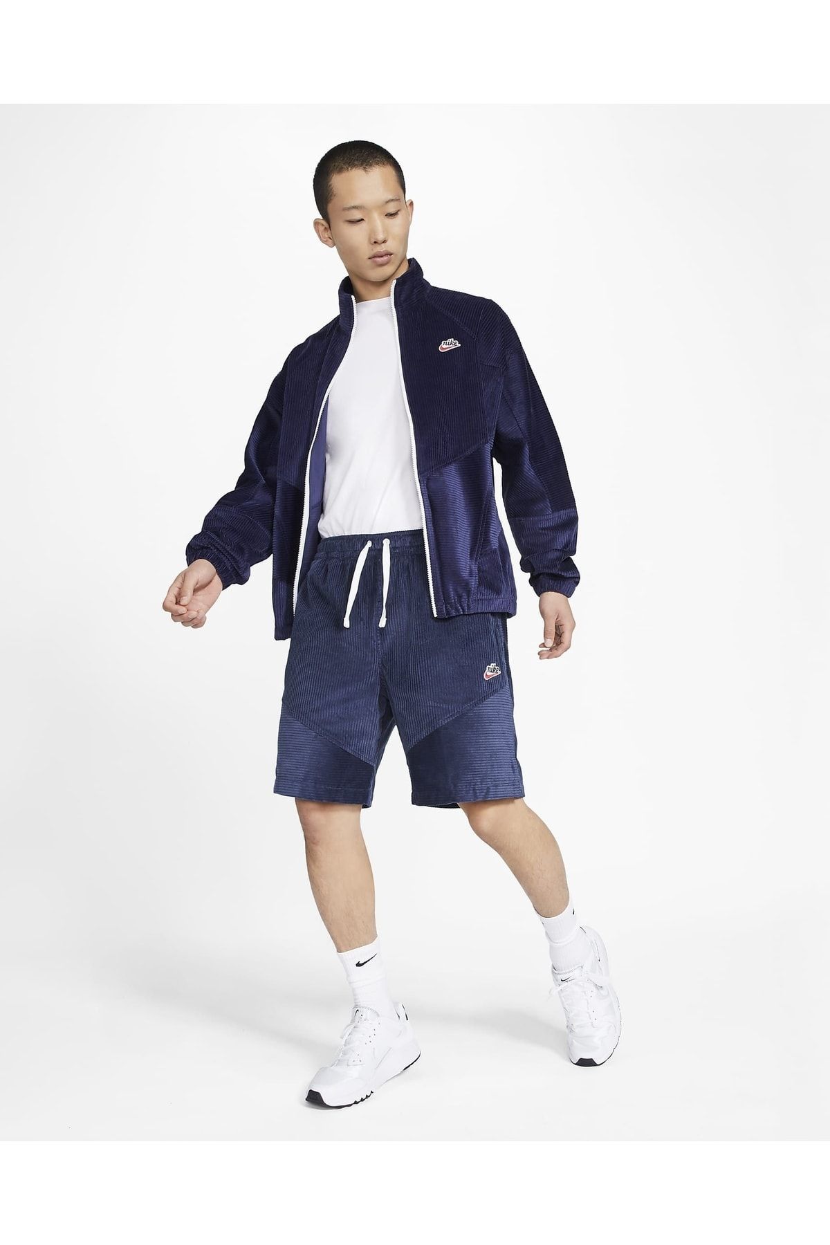 Nike heritage windrunner short discount
