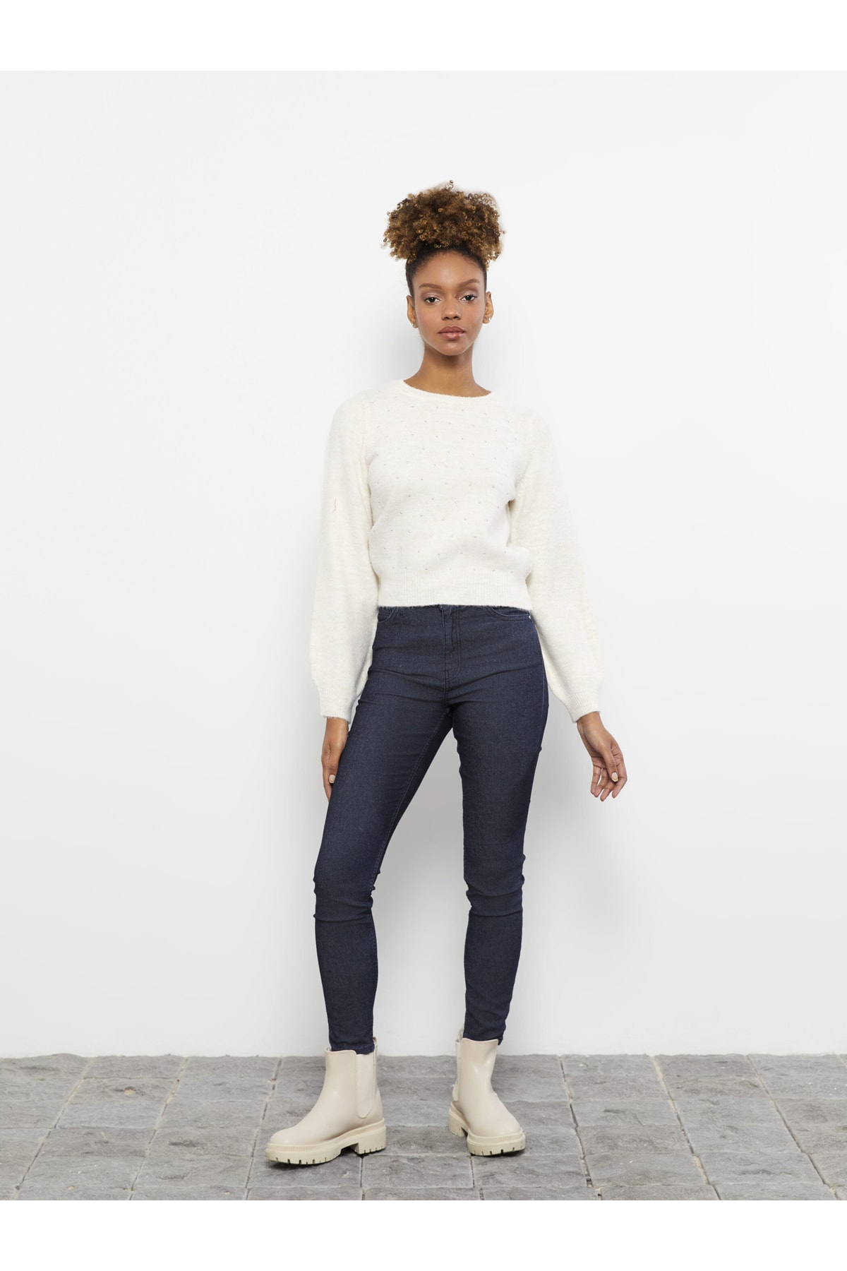 complete the look image