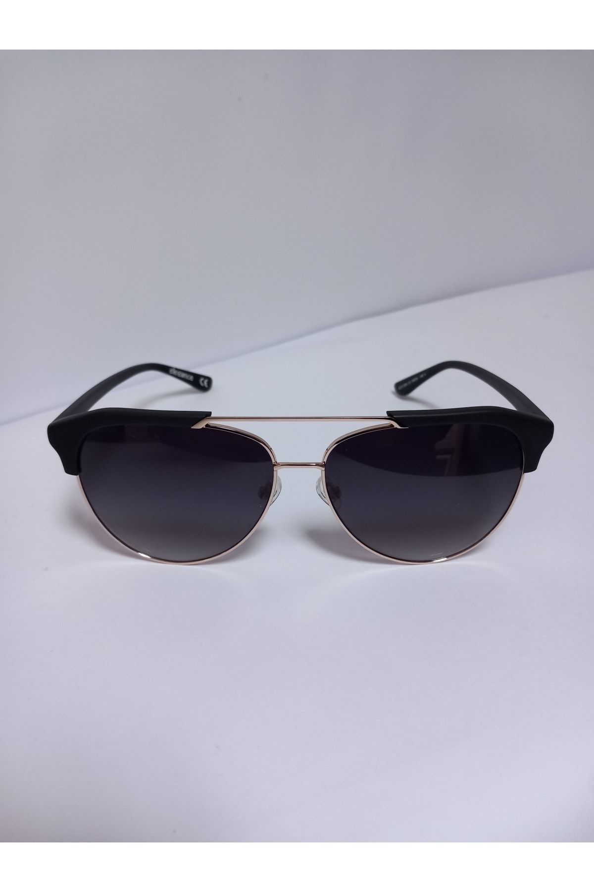 Elegance-Sunglasses - Stylish and Comfortable Design 1