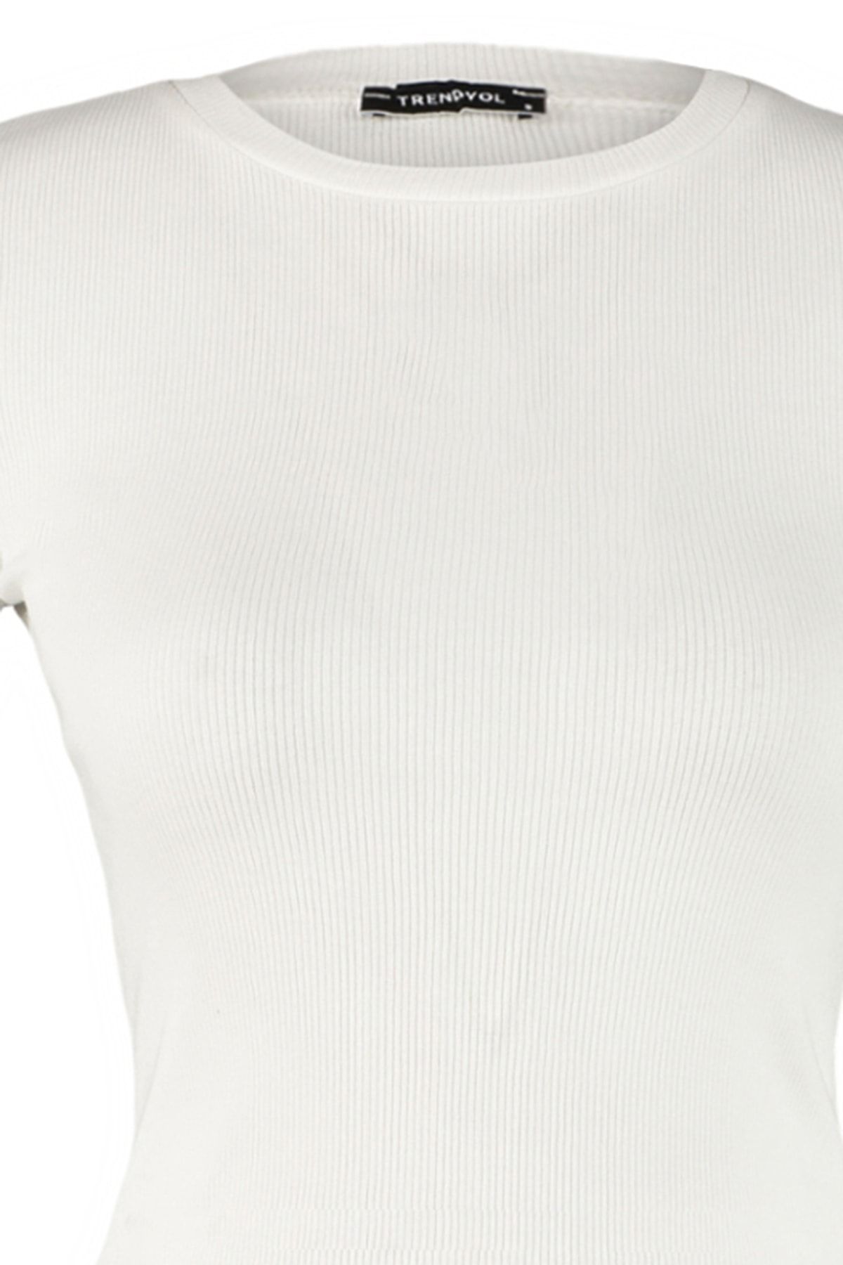 Trendyol Collection-Ecrufarbene, taillierte/taillierte Rundhals-Bluse aus flexiblem Strick mit Kordelzug TWOSS23BZ00025 9