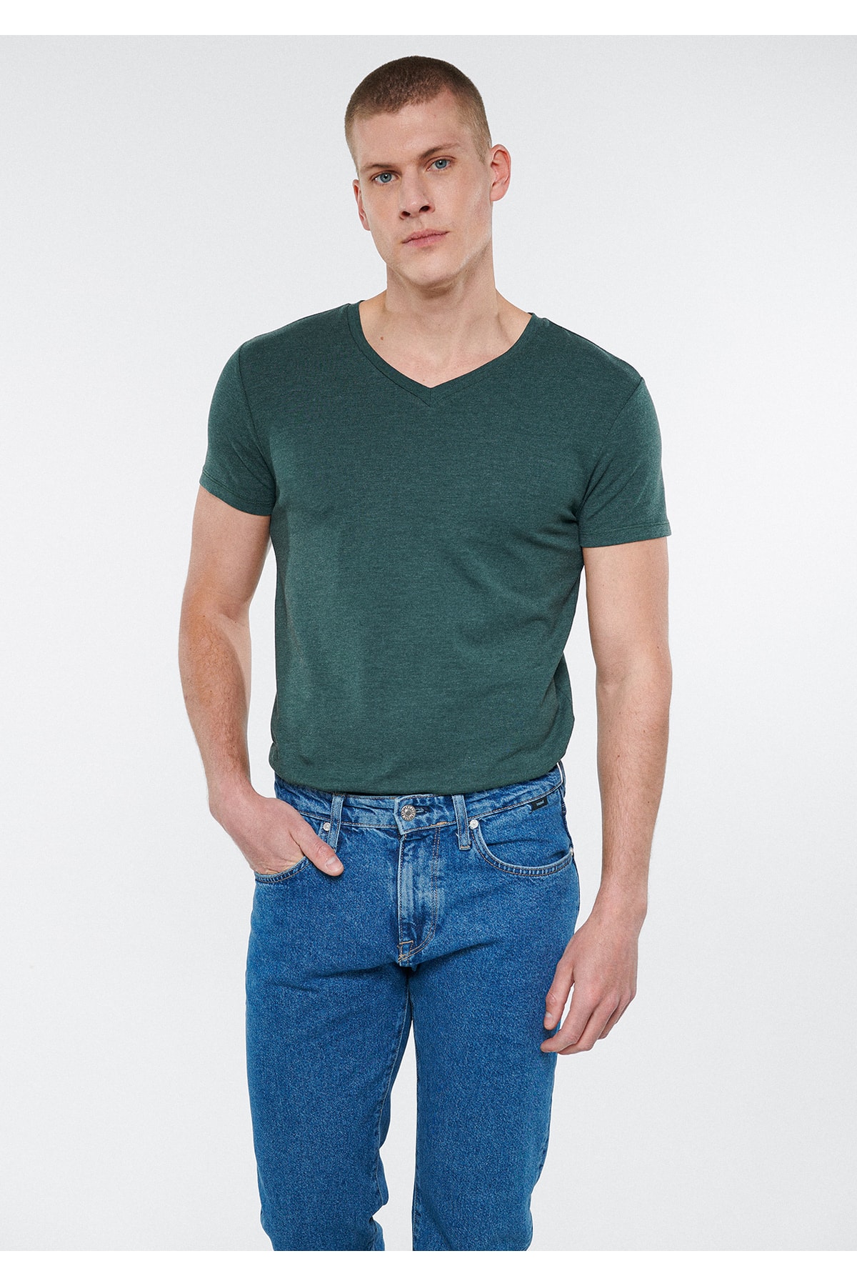 Mavi T-Shirt Grün Regular Fit Fast ausverkauft