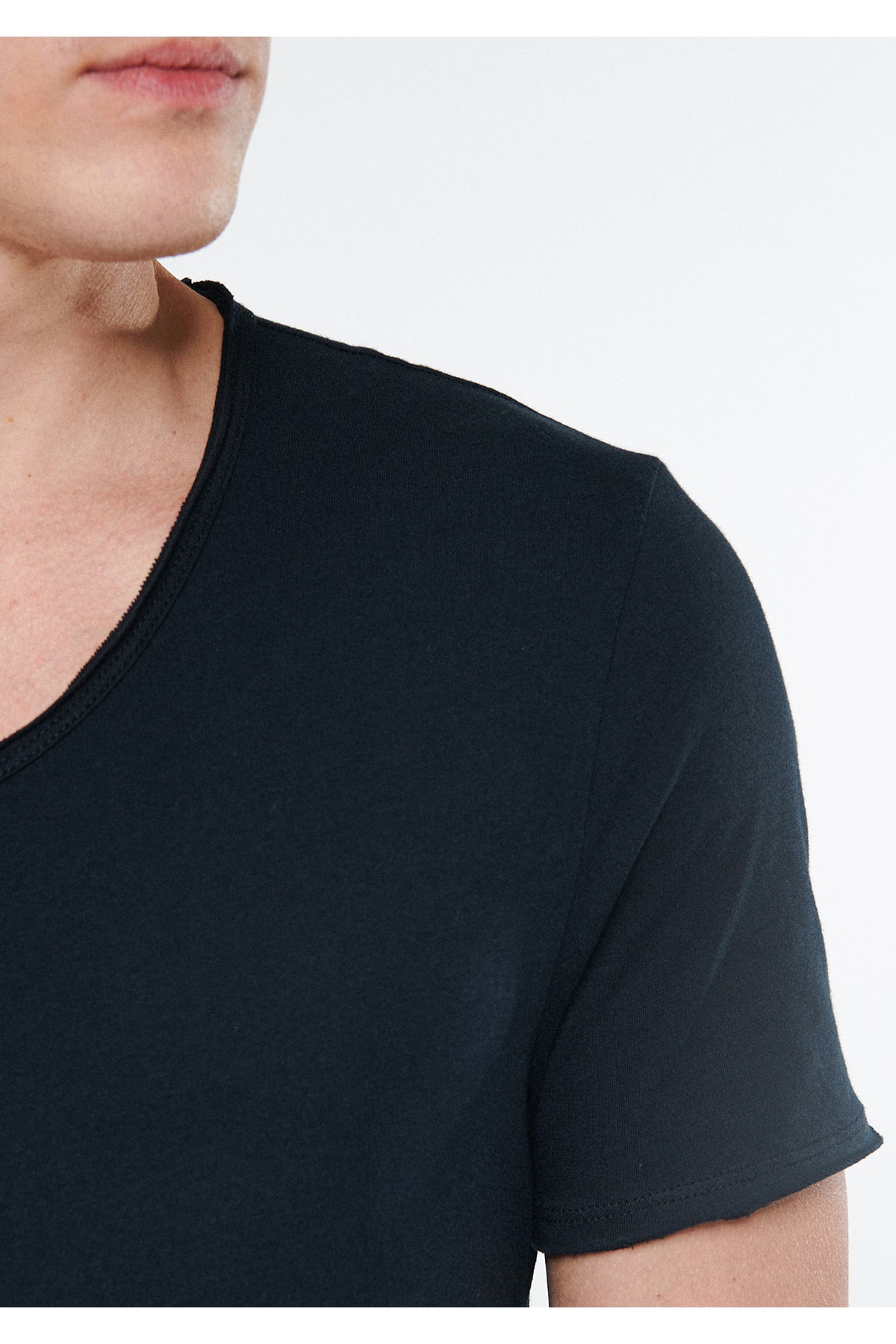 تی شرت مردانه ماوی 062773-26341 - Image 5