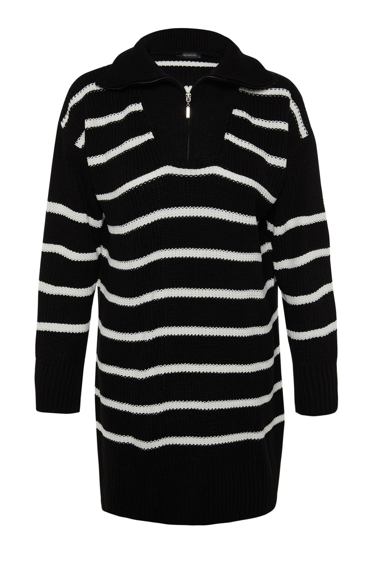 Trendyol Modest-Schwarzer Strickpullover mit gestreiftem Kragen und Reißverschluss TCTAW24AK00037 8