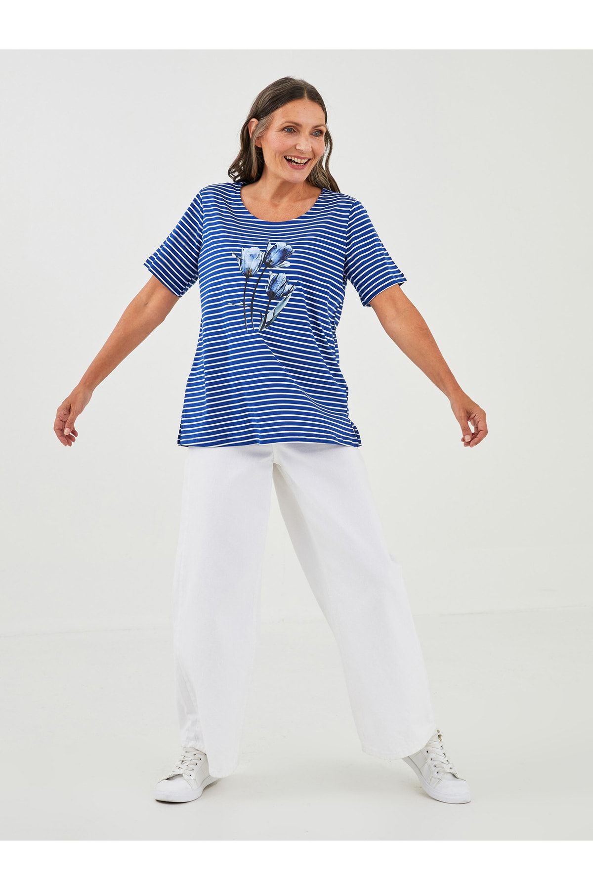 LC Waikiki T-Shirt Dunkelblau Regular Fit FN7166