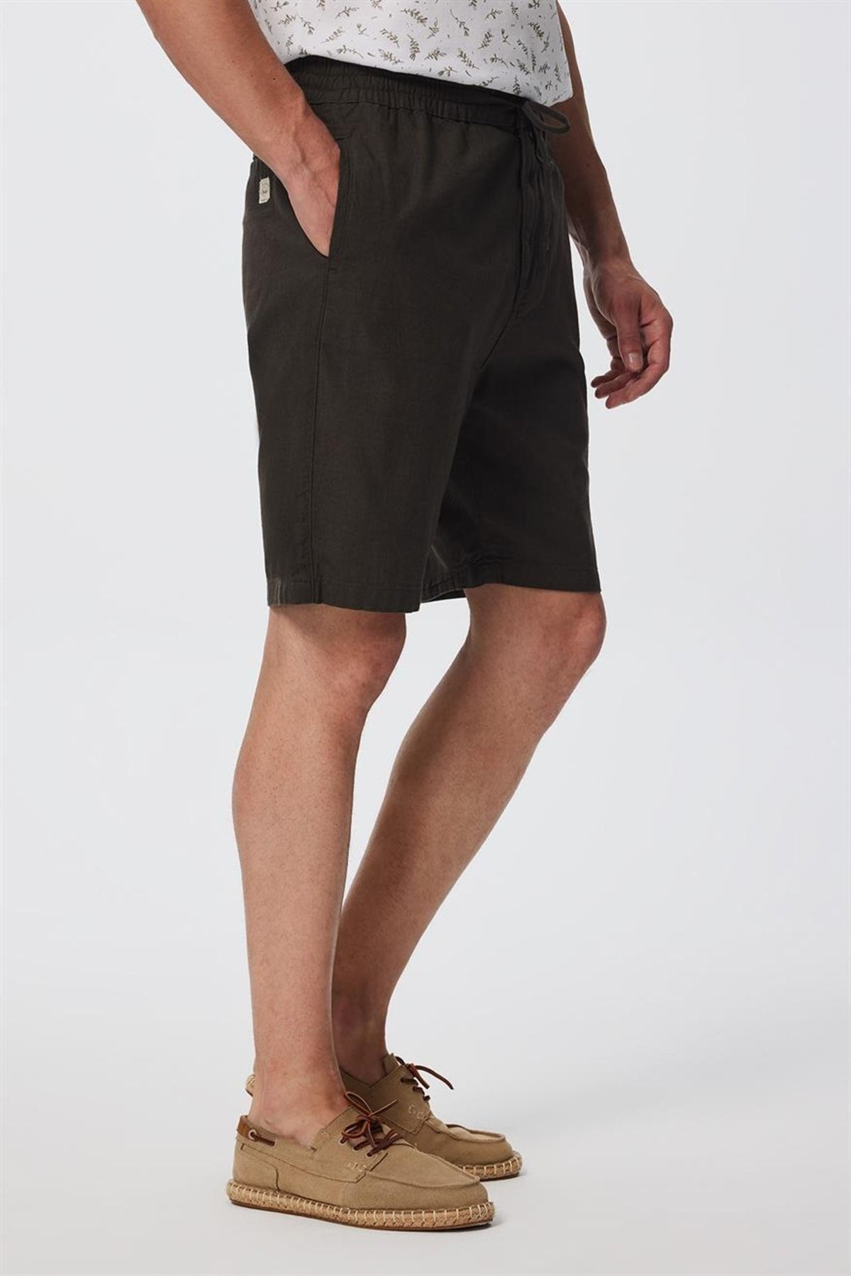 شورت خاکی بافت مردانه برف Lee Cooper