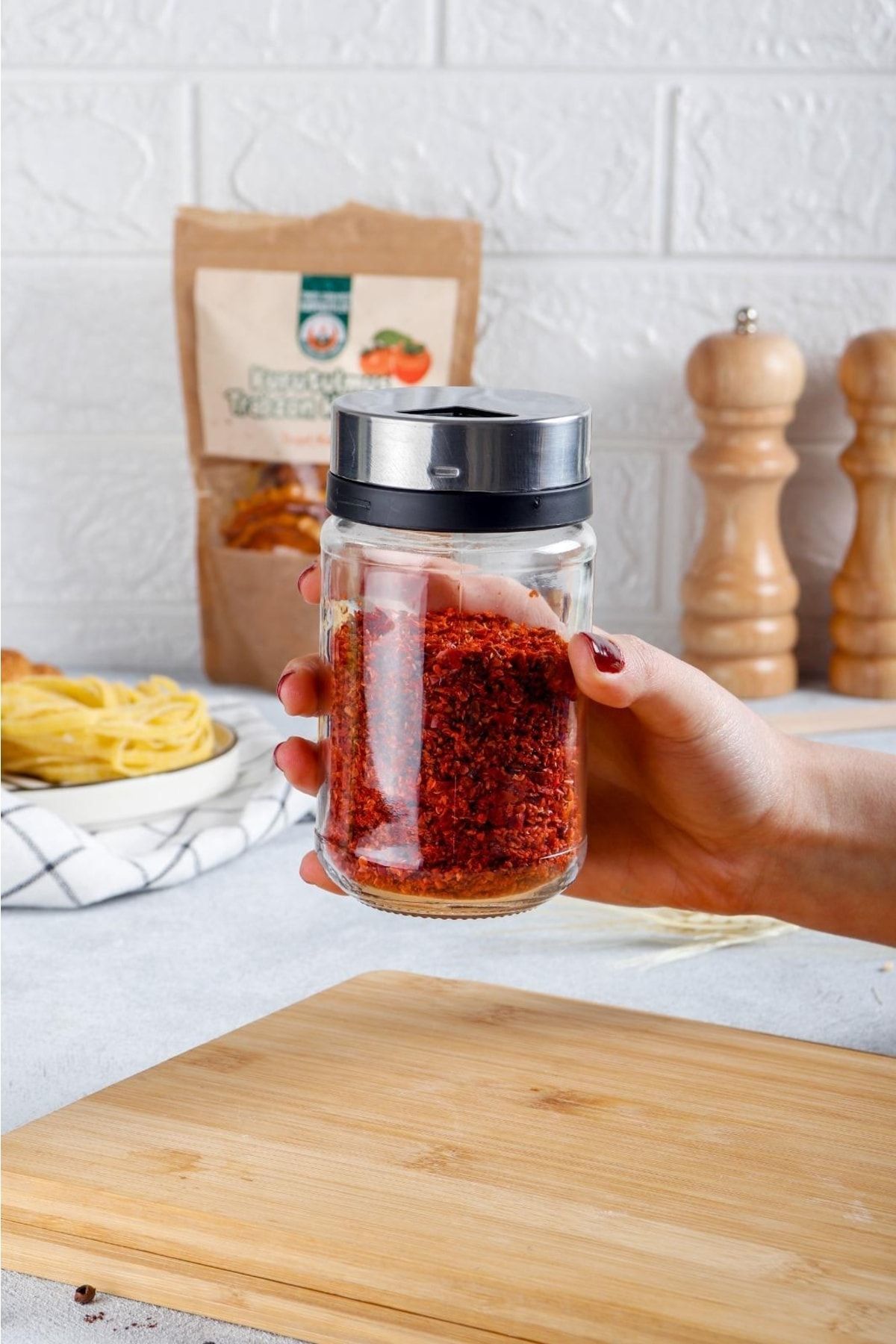 Glass store seasoning shakers