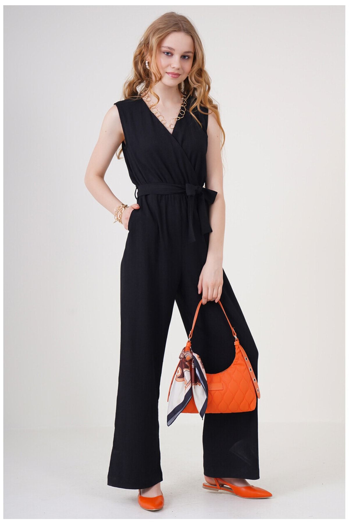 ubmbutik Belted Comfortable Fit Black Pera Jumpsuit Trendyol