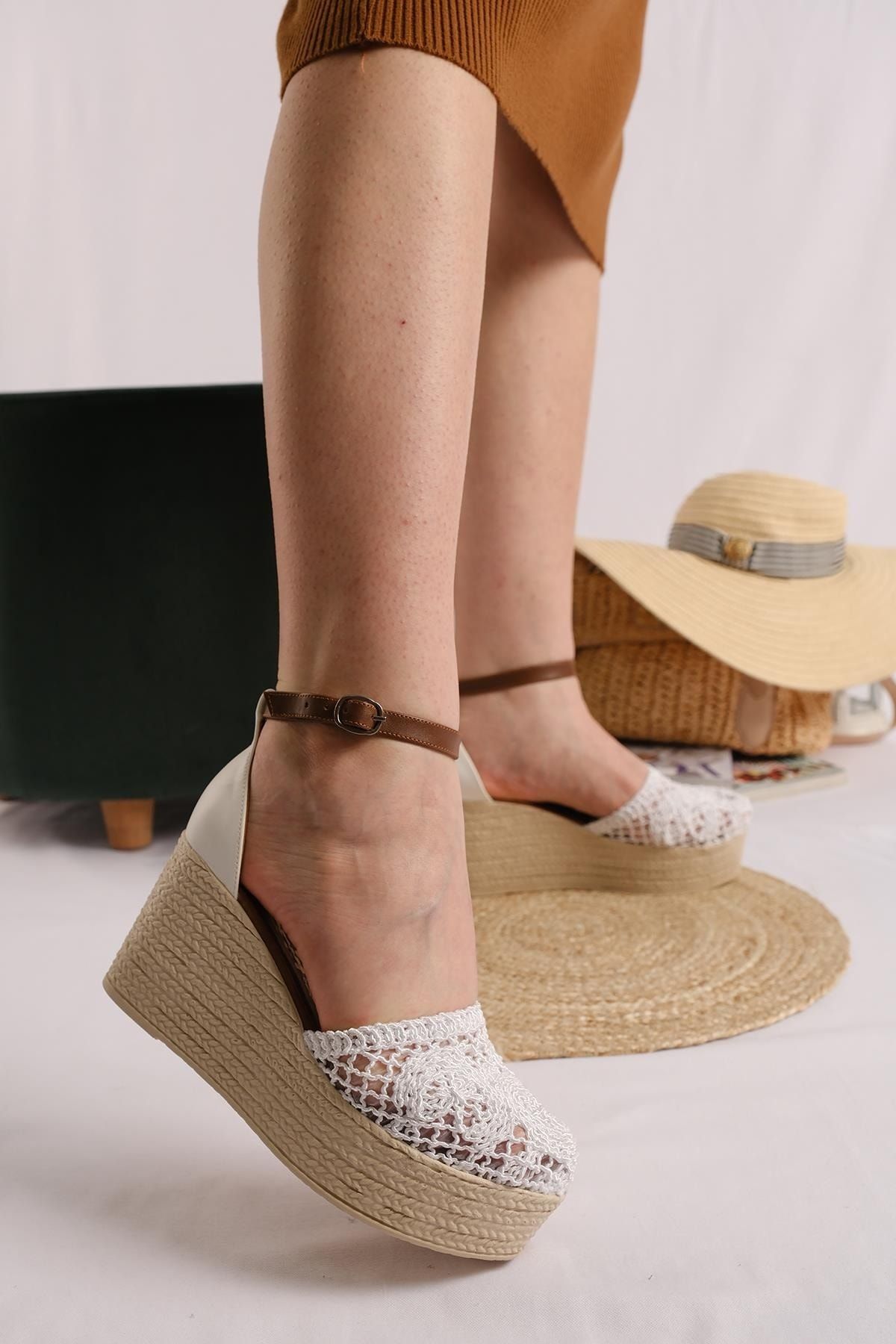 Calla wedge hotsell sandal