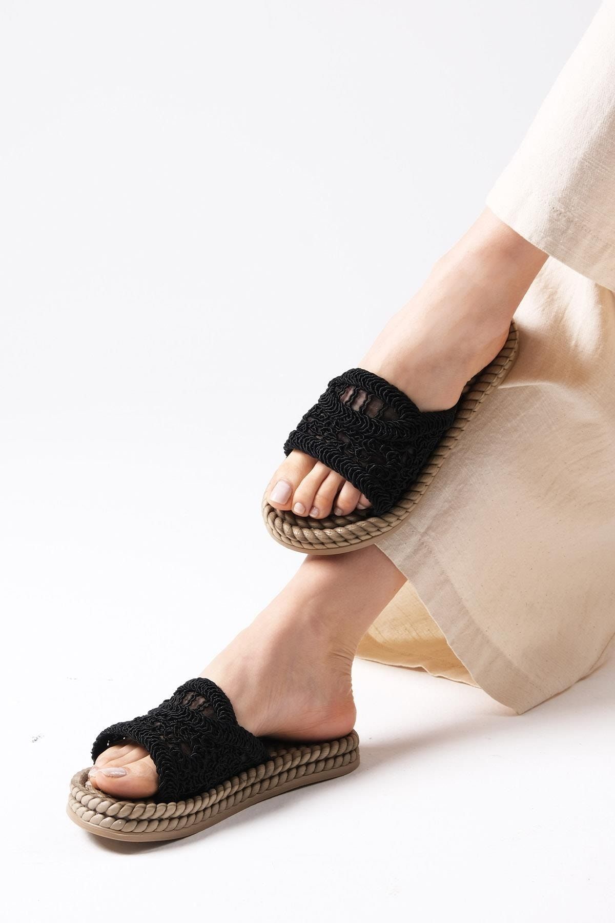 Mio Gusto طناب رنگ سیاه پالوما کفش های دمپایی بافندگی زن مبتنی بر