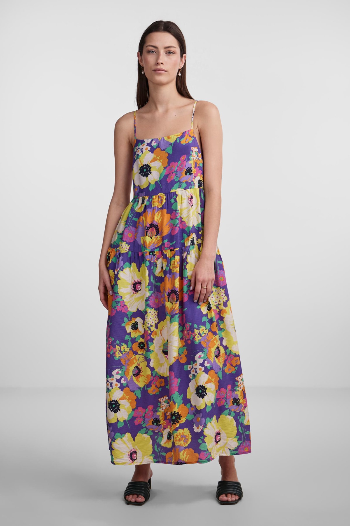 Y.A.S. Kleid Mehrfarbig Basic Fast ausverkauft
