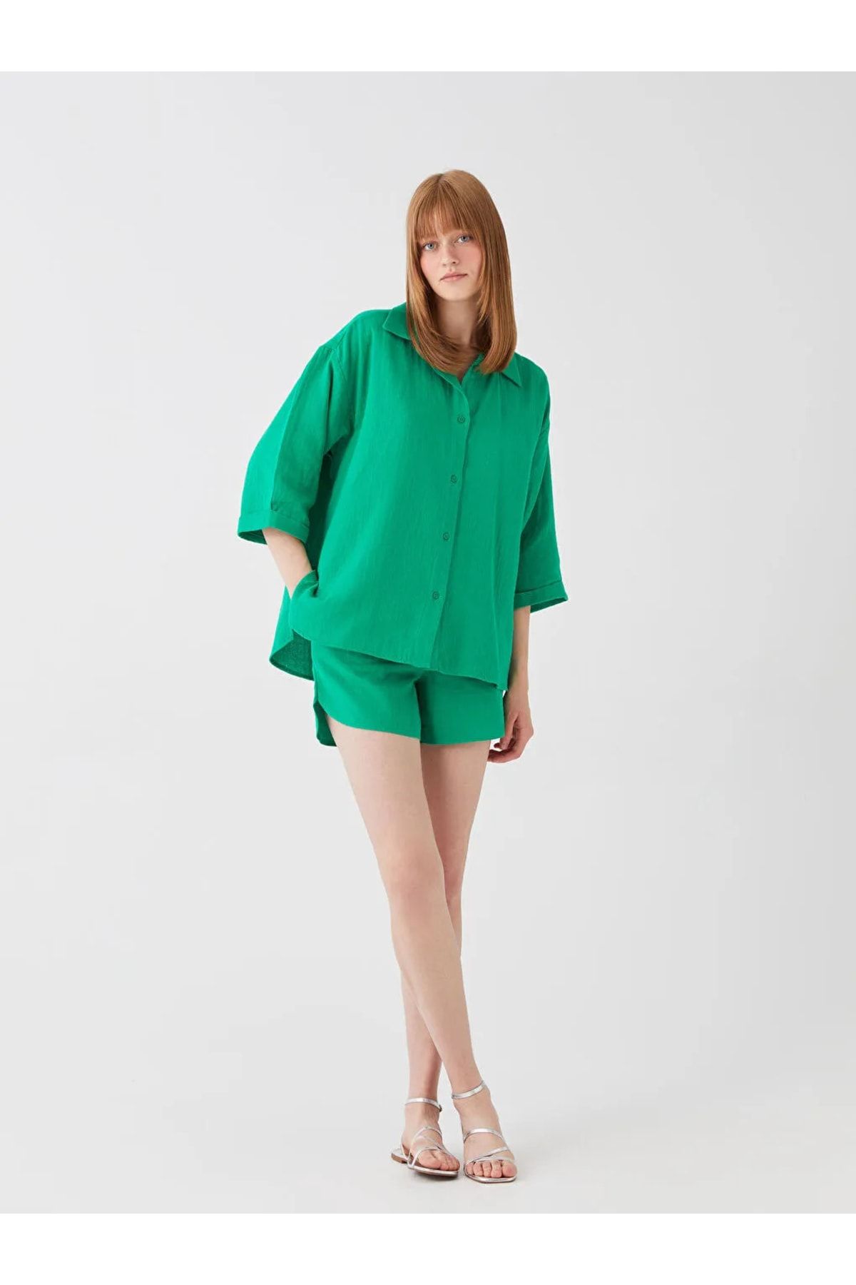 LC Waikiki-Γυναικείο σορτς LCW Vision Elastic Waist απλό λινό look 3