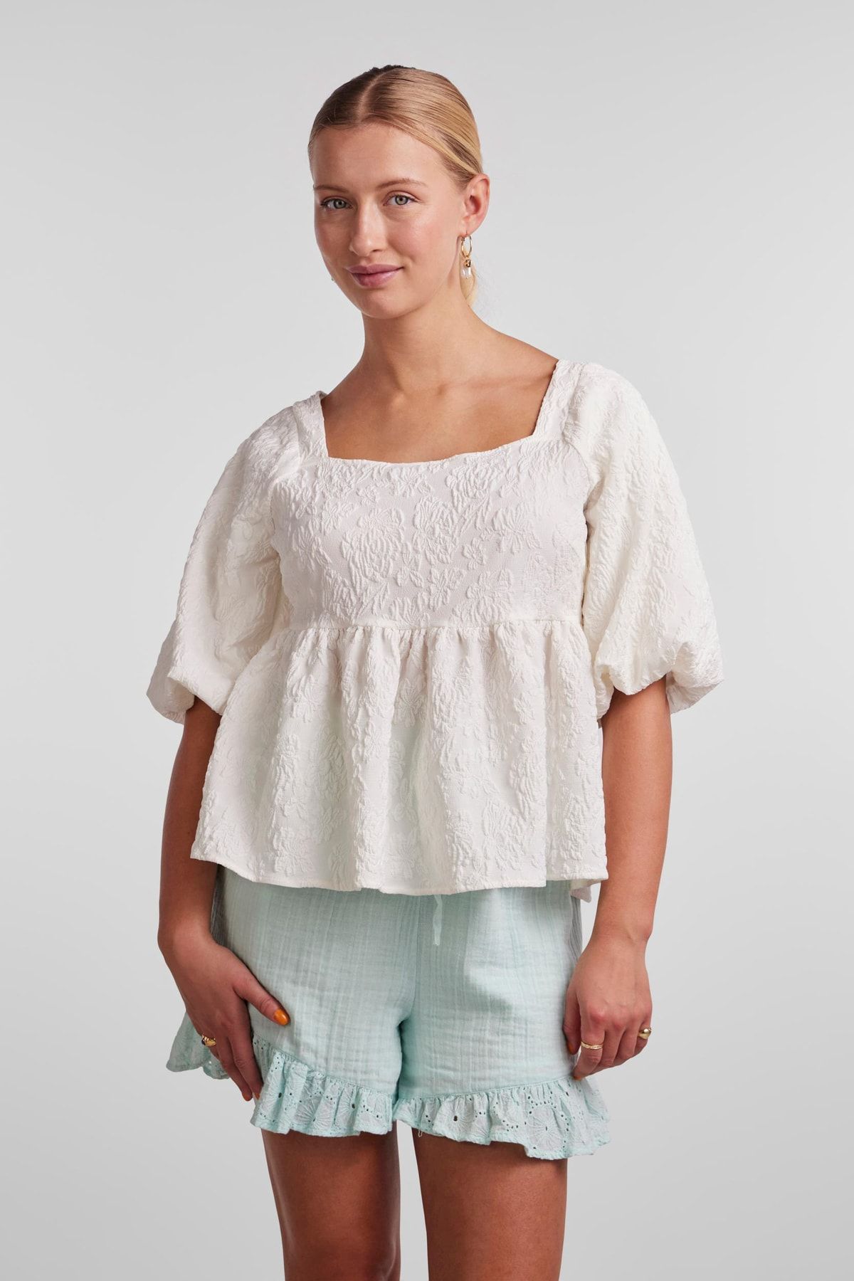 PIECES Bluse Weiß Regular Fit Fast ausverkauft