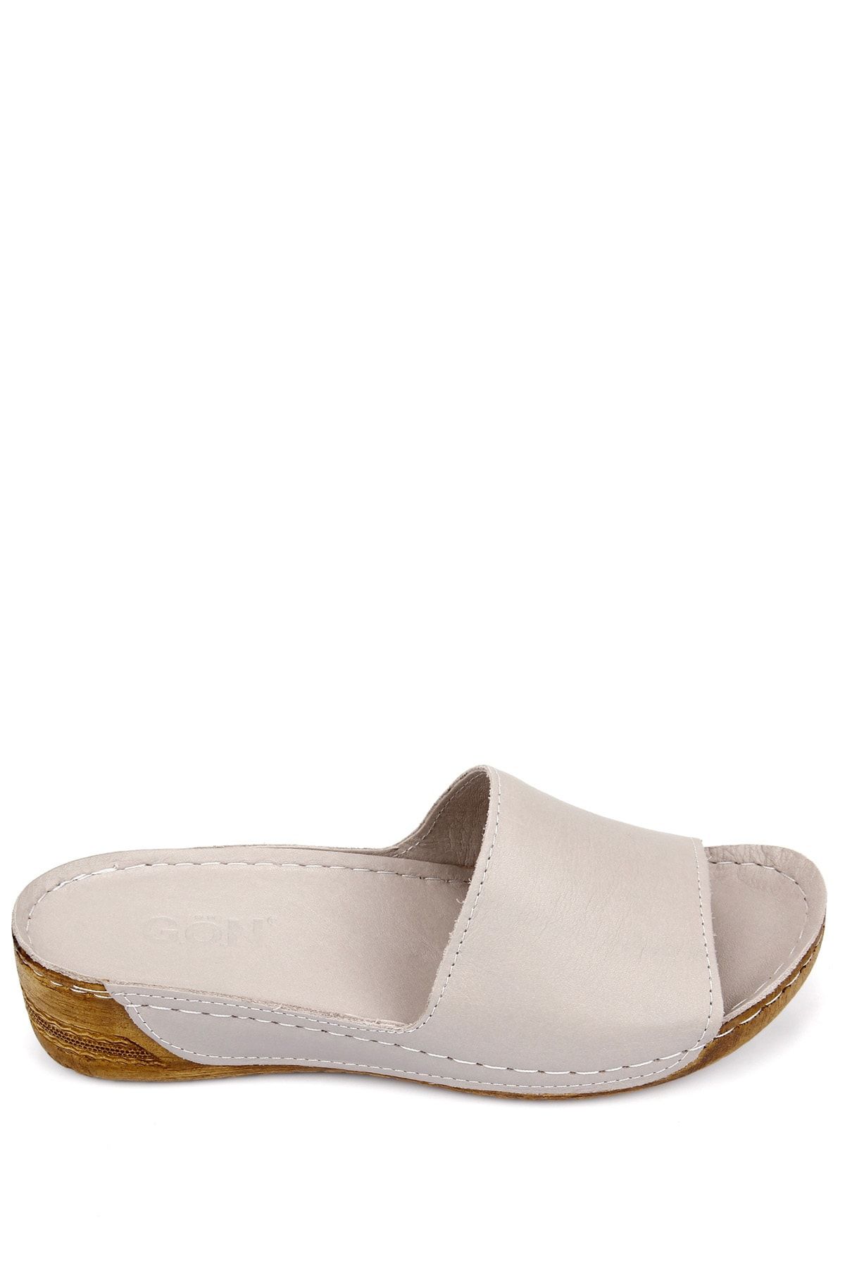 GÖNDERİ(R) Pantolette Beige Flacher Absatz FN7068