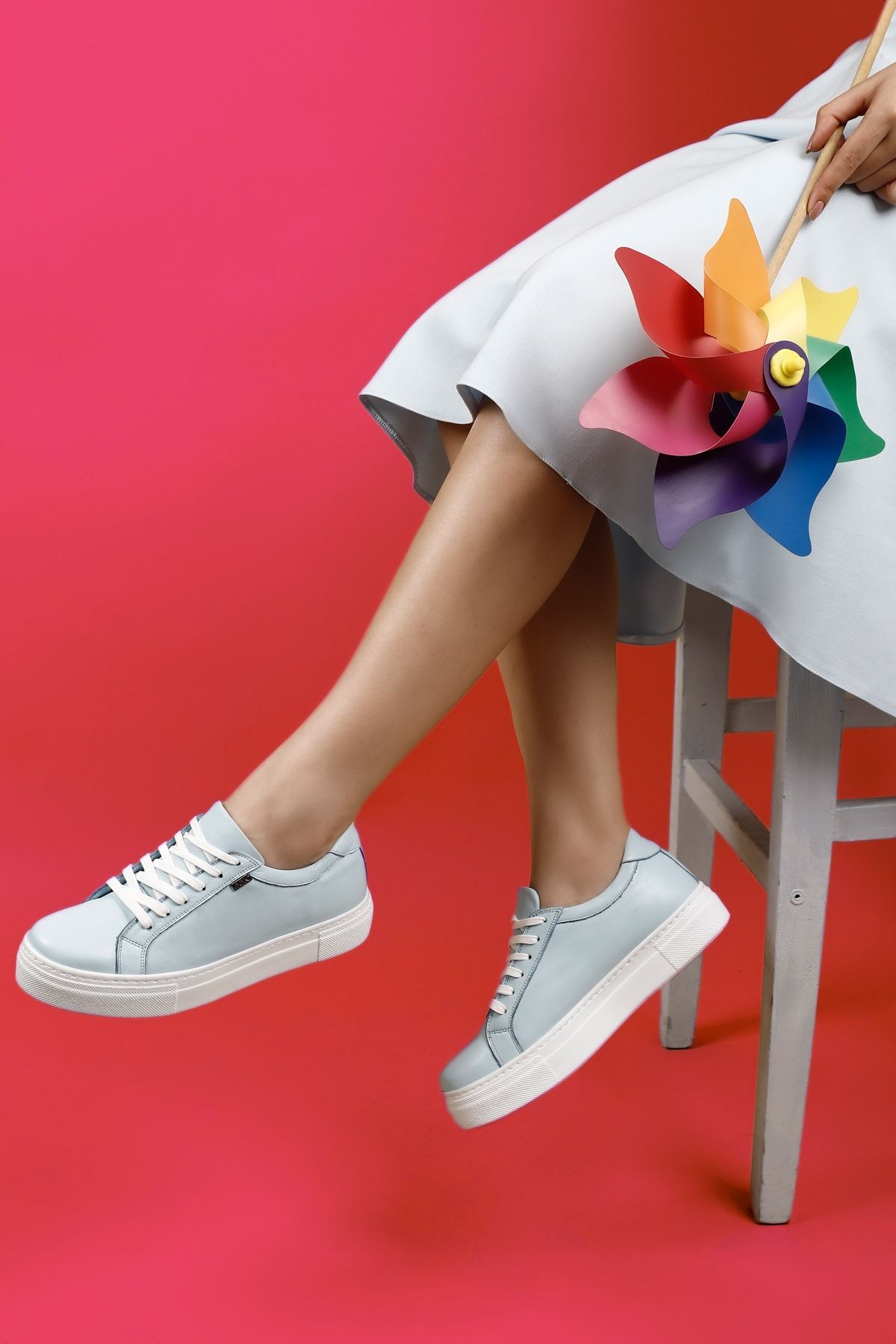 GÖNDERİ(R) Sneaker Blau Flacher Absatz