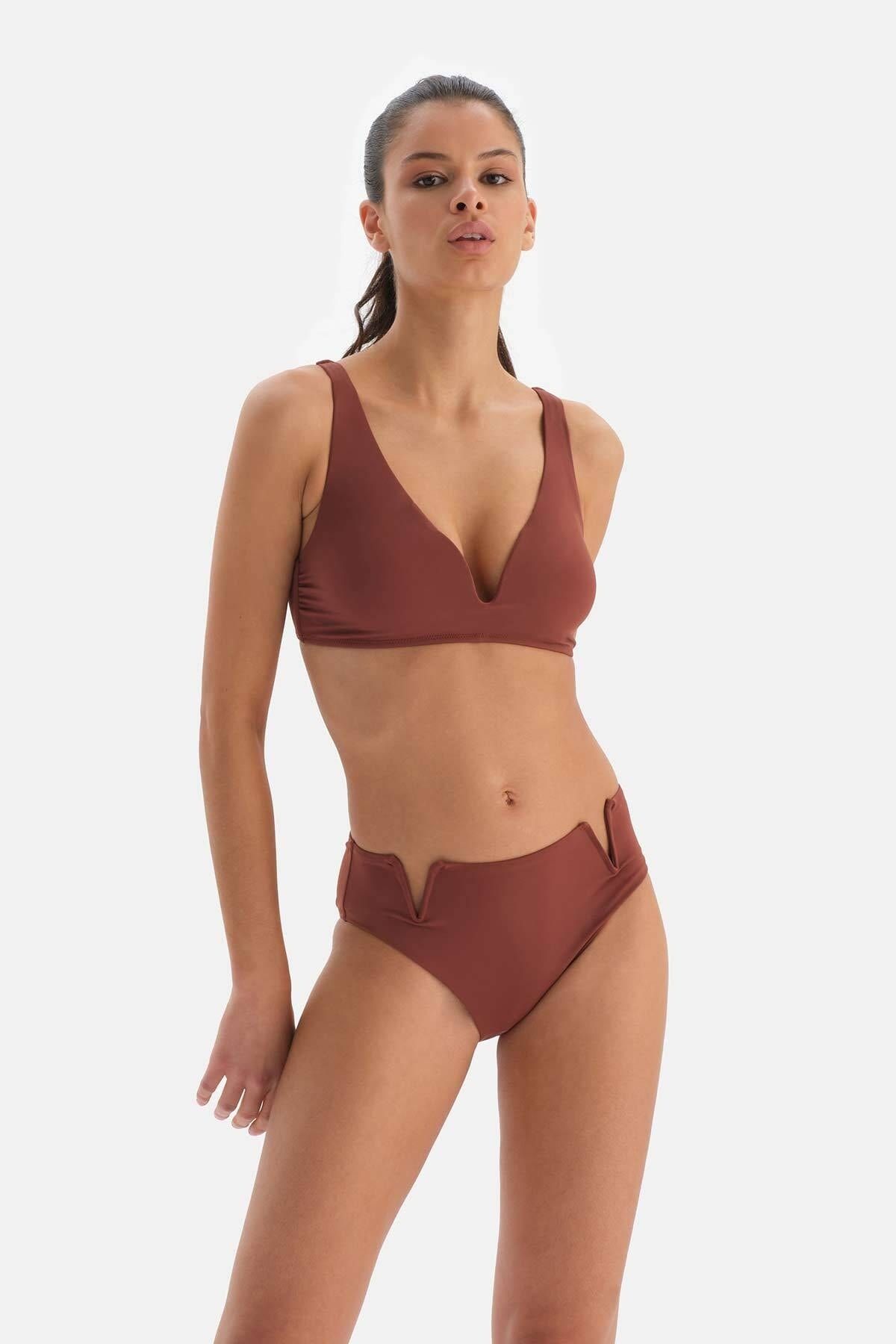 Dagi-Braunes Triangel-Bikinioberteil mit weitem V-Draht 5