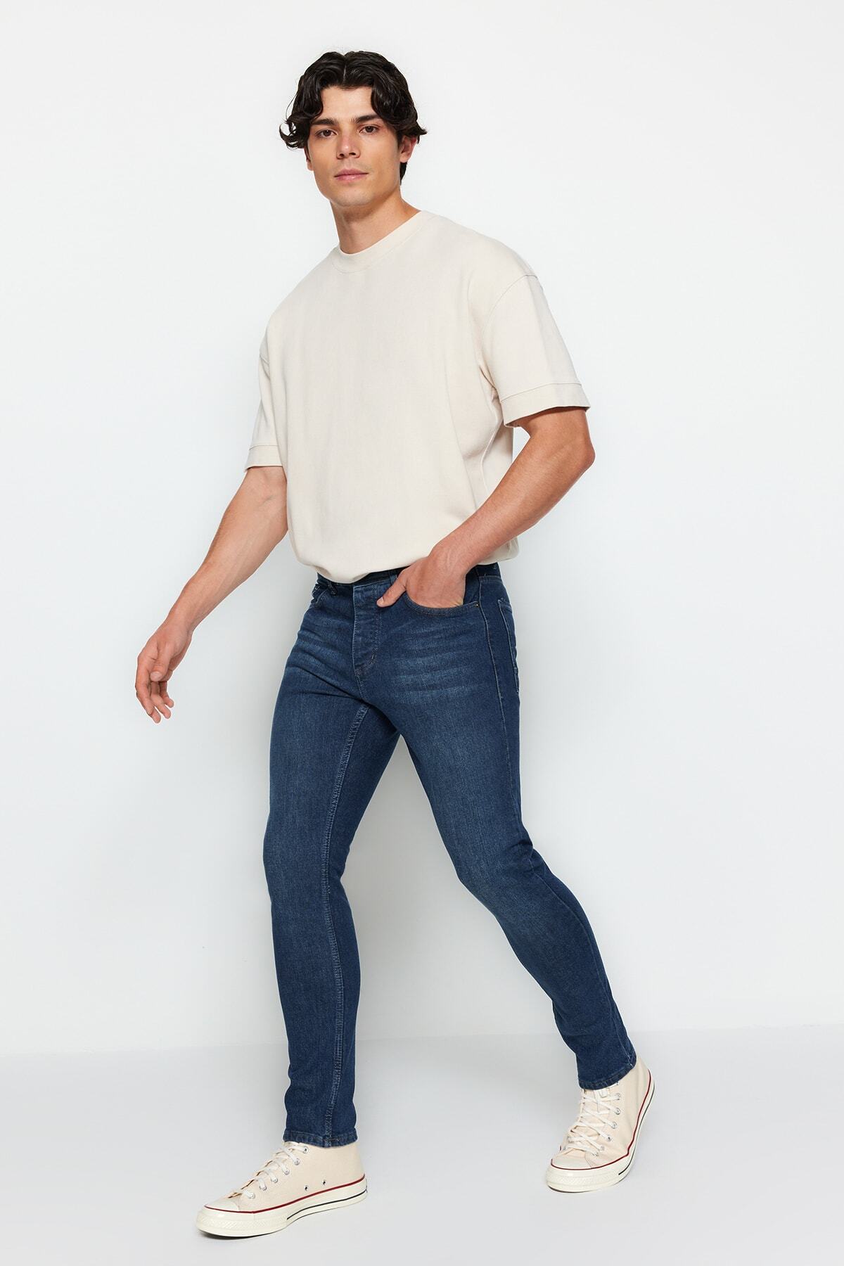 Trendyol Collection-TMNAW22JE0800 Modell Indigo Skinny Fit Jeans 5