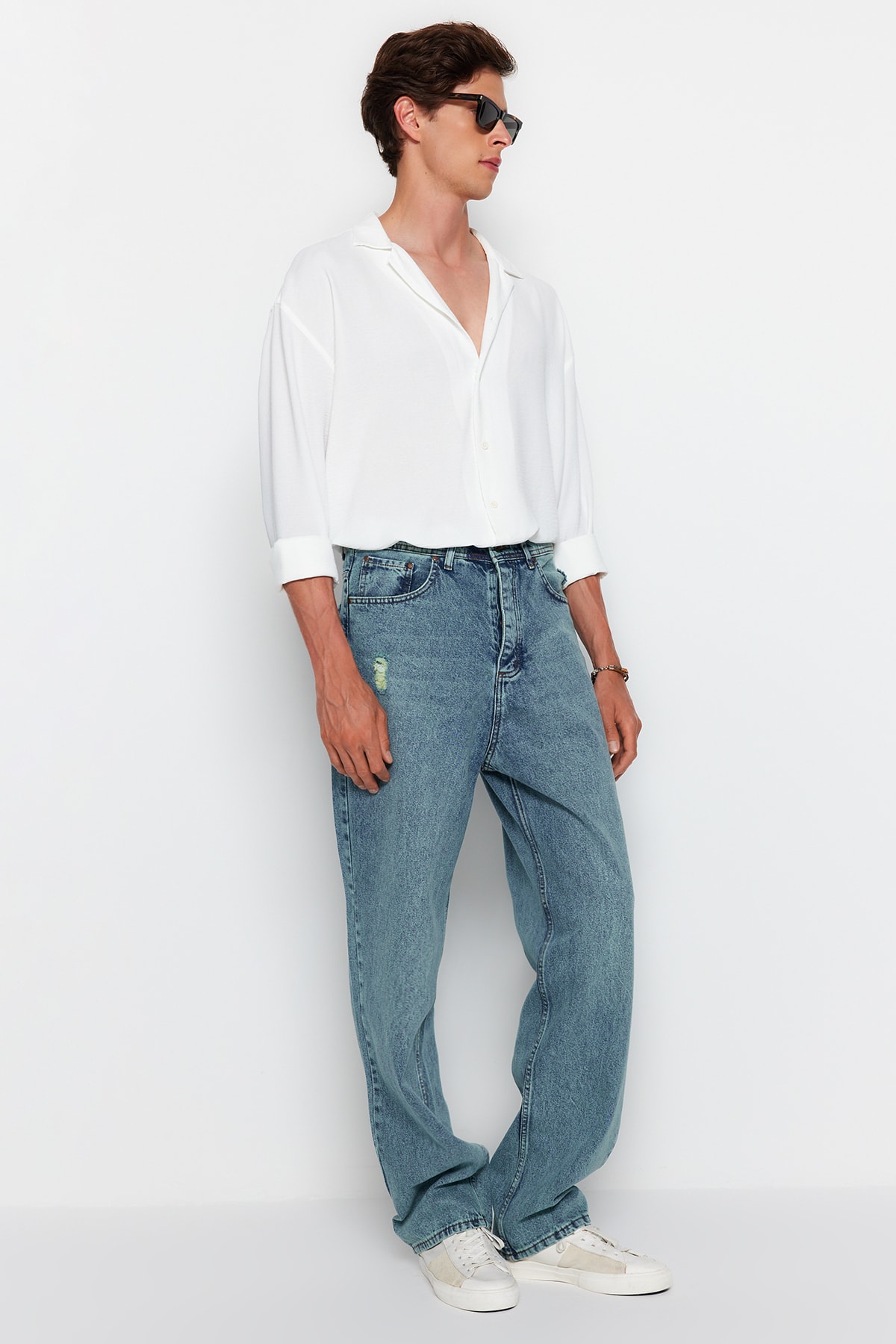 Trendyol Collection Jeans Dunkelblau Straight Fast ausverkauft