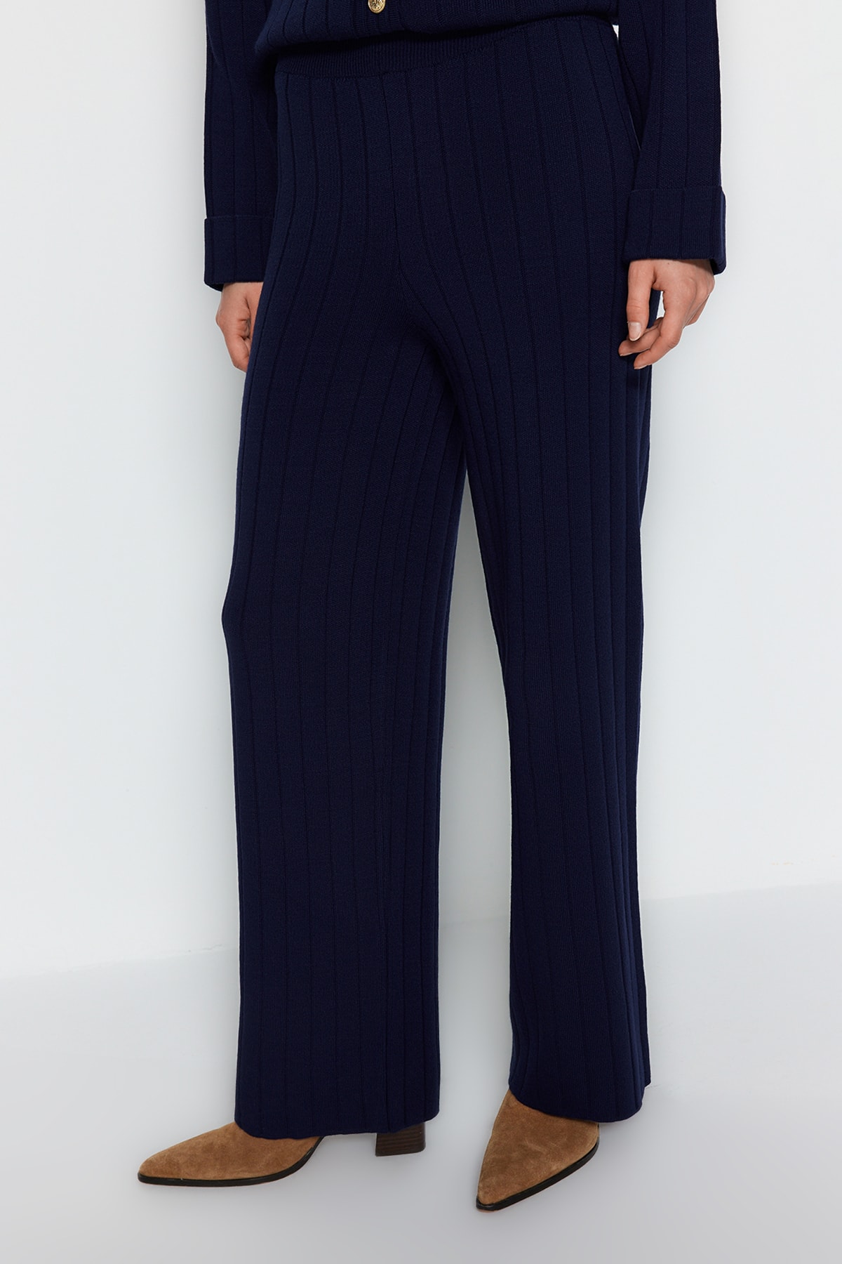 Trendyol Modest Navy Blue Corded Knitwear Cardigan Sweater-Pant Bottom-Top Set TCTAW24US00003