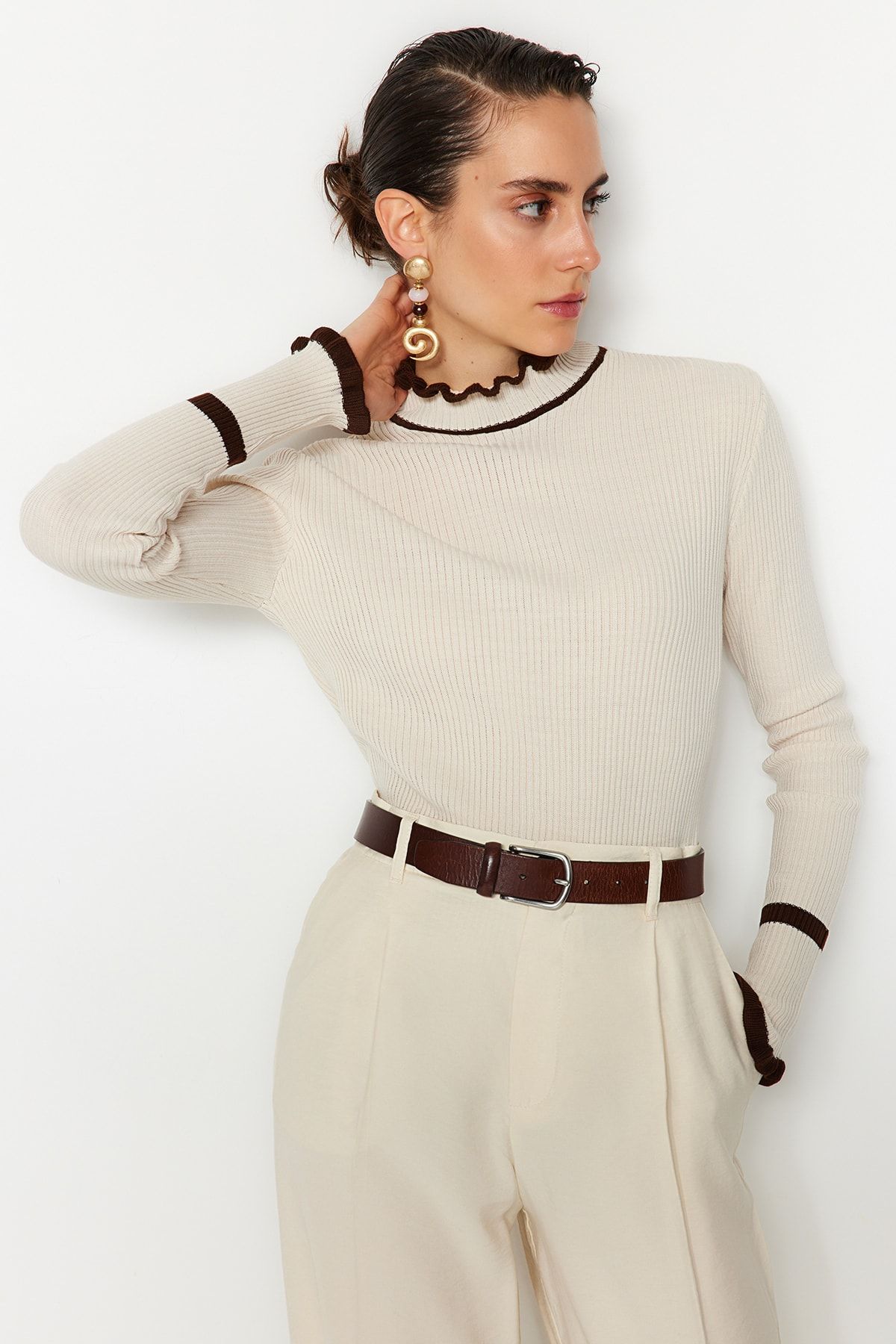 Trendyol Collection-Пуловер от трикотаж с каменни цветове TWOAW22KZ1250 3