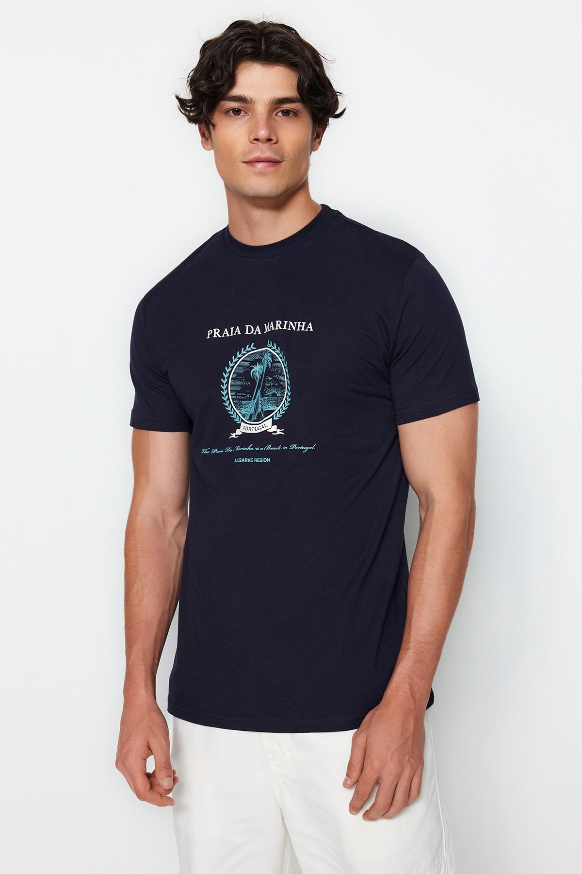 Trendyol Collection T-Shirt Dunkelblau Regular Fit