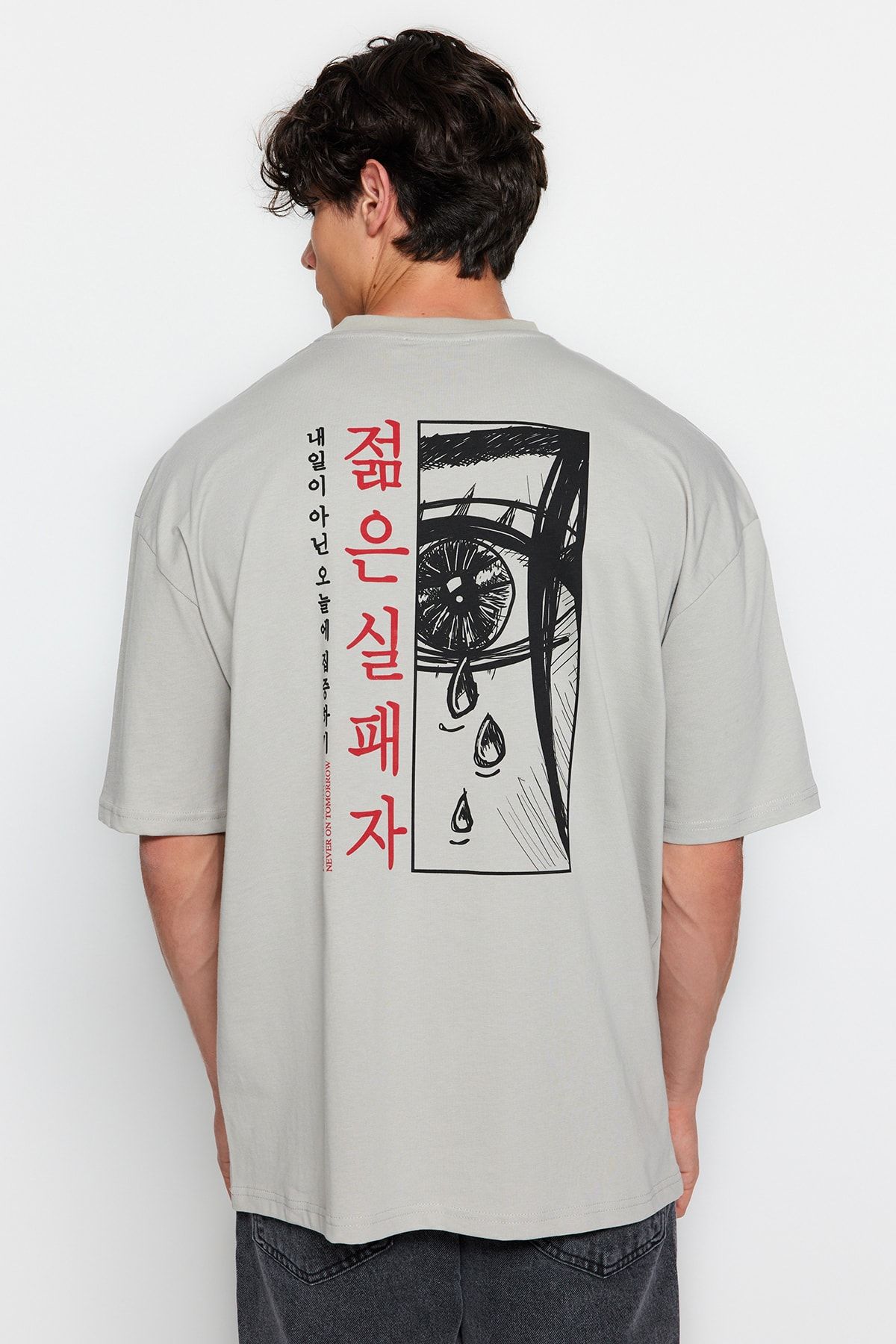 T shirt anime hotsell