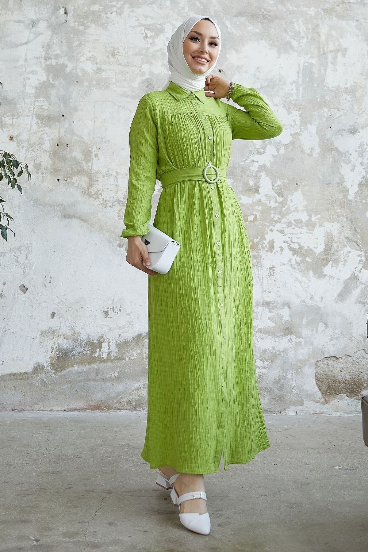 InStyle-Lilya texturované páskové šaty - olejově zelená 5