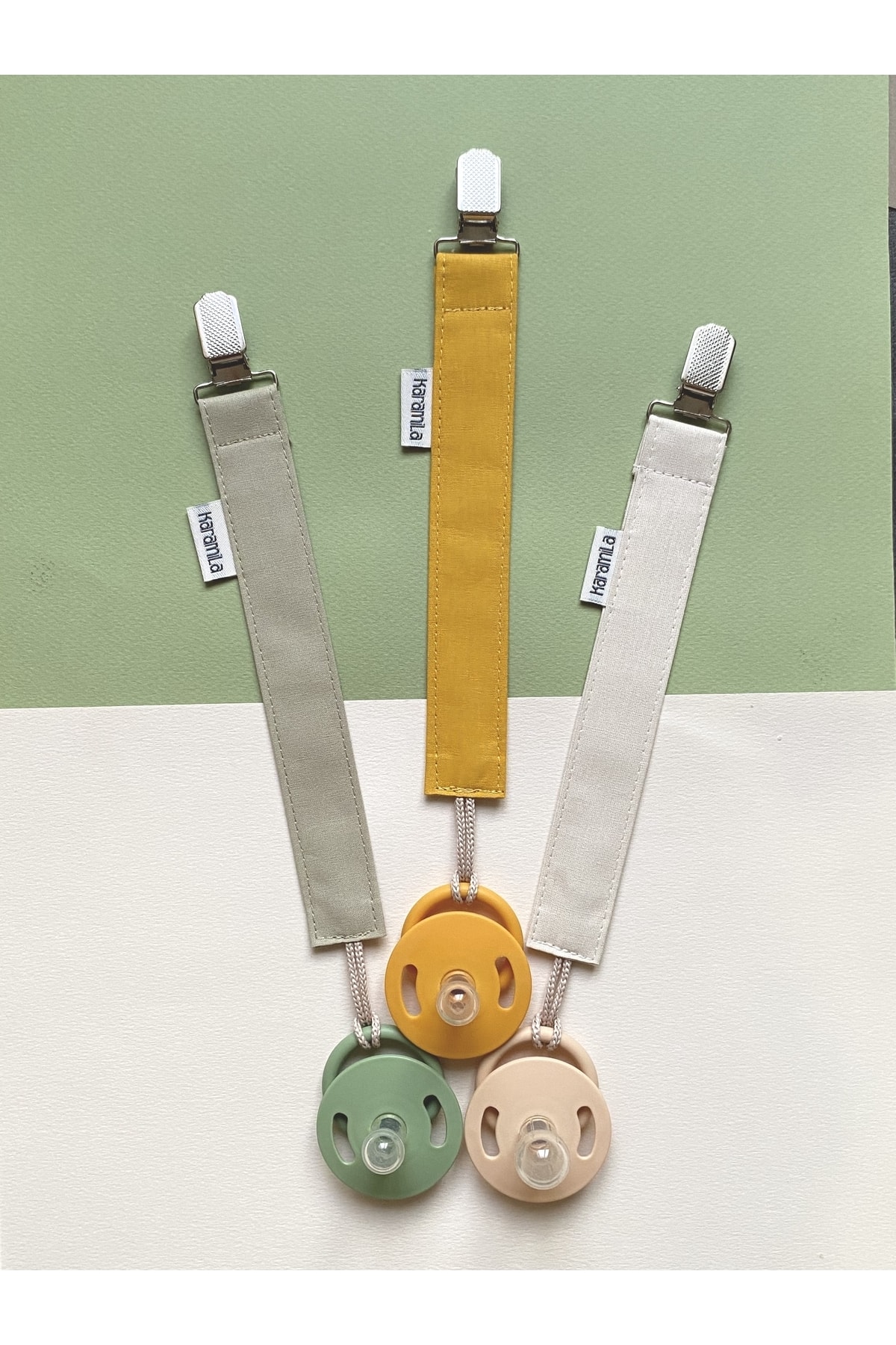 KARAMİLA 3’lü Set Emzik Askısı - Emzik Zinciri - Emzik Tutacağı fotoğrafı 3 (önizleme)