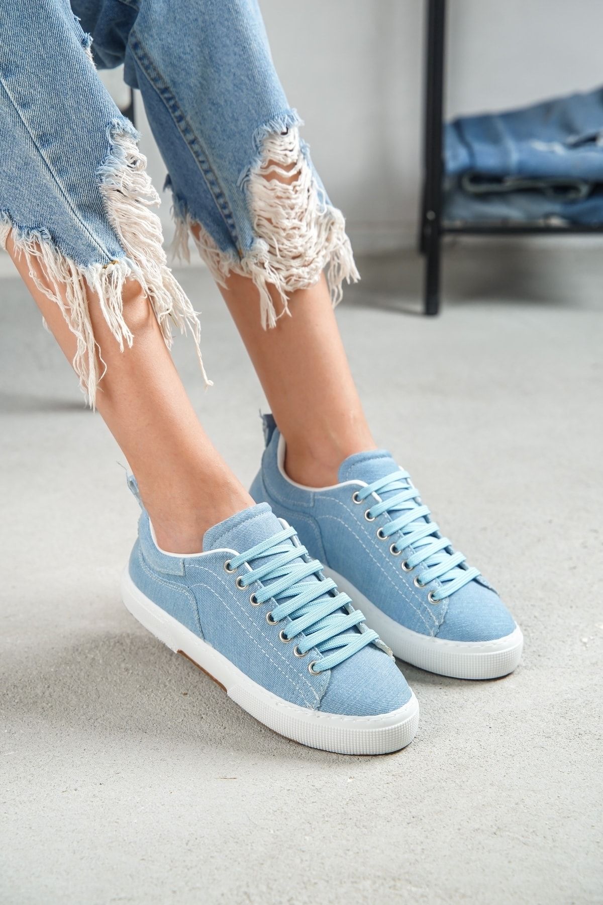 Denim deals colored shoes