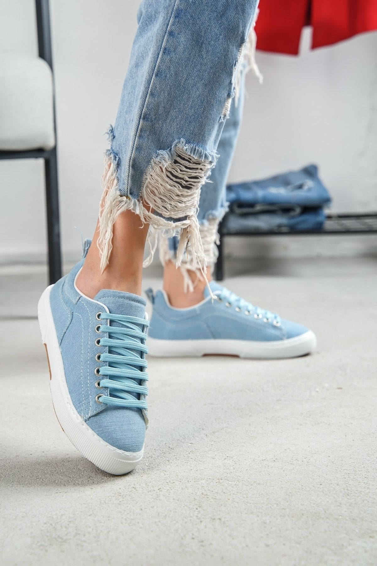 Light best sale denim shoes