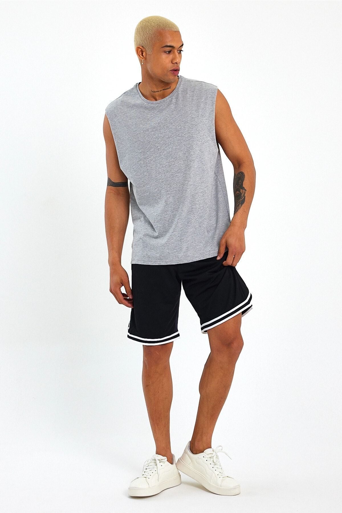 Superlife T-Shirt Grau Regular Fit Fast ausverkauft