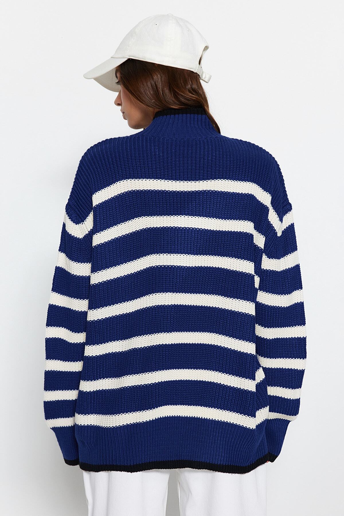 Trendyol Collection-Pulover din tricotaje cu dungi Wide Fit albastru TWOAW23KZ01446 5