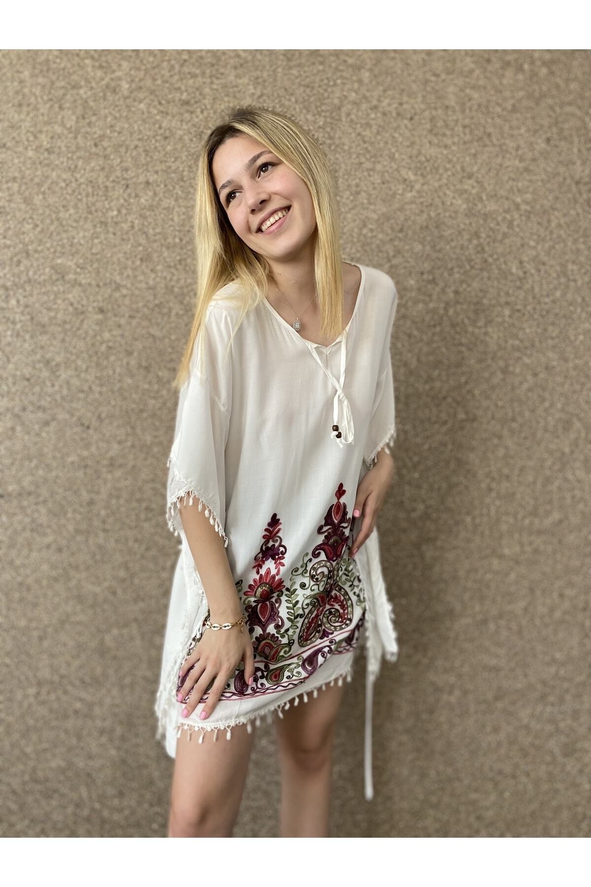 Bohemian Kadın Beli Kemerli Beyaz Plaj Elbisesi