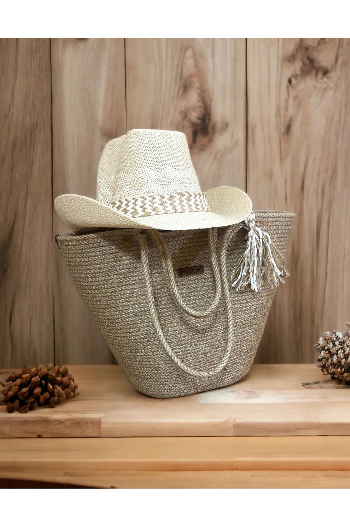 Beach bag hot sale and hat set