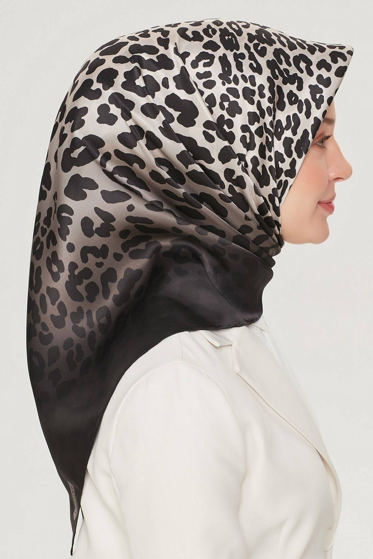 روسری زنانه آرمینه | E21YA8550D04 Armine - Image 3