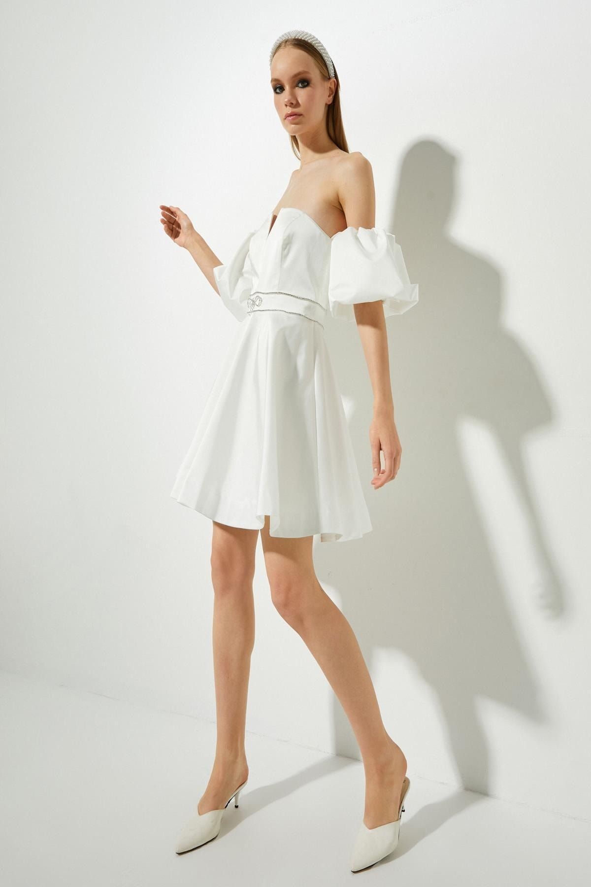 Koton Abendkleid & Abschlusskleid Ecru A-Linie