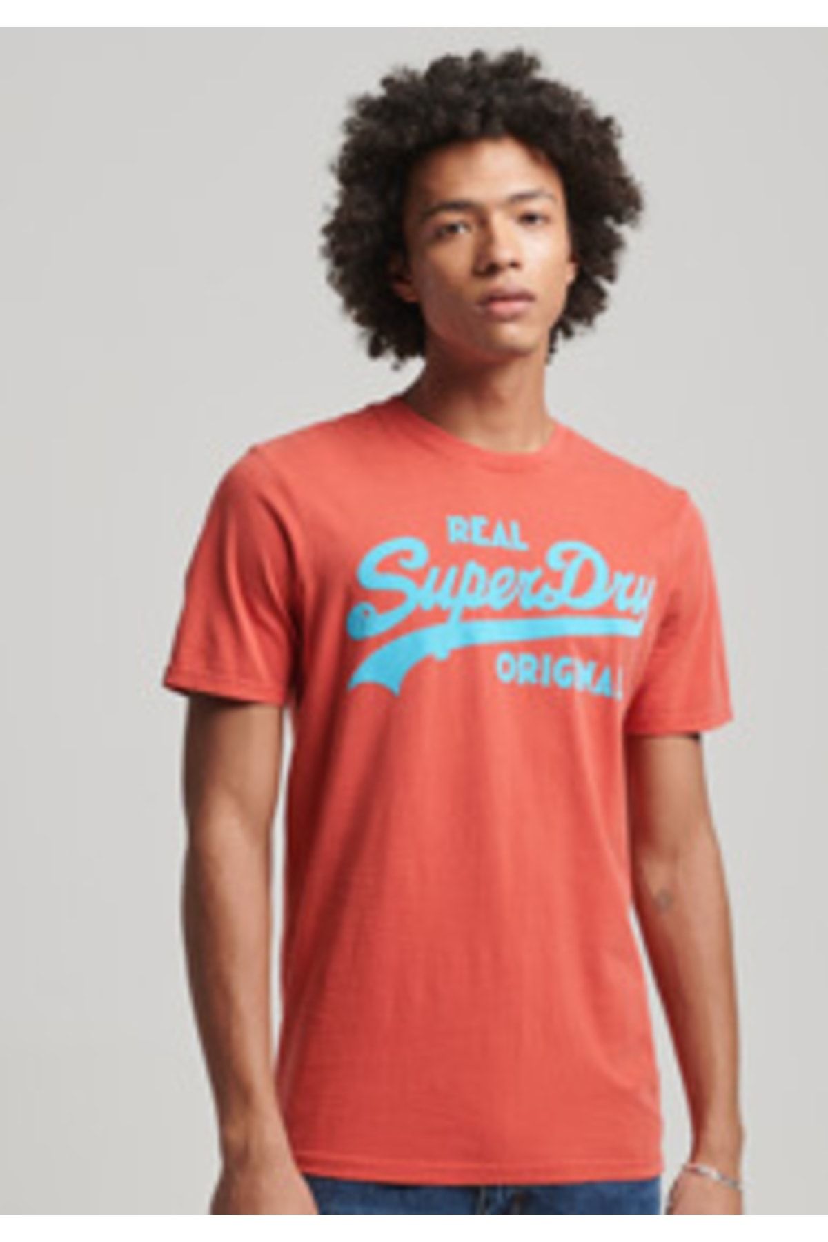 SUPERDRY T-Shirt Rot Regular Fit Fast ausverkauft