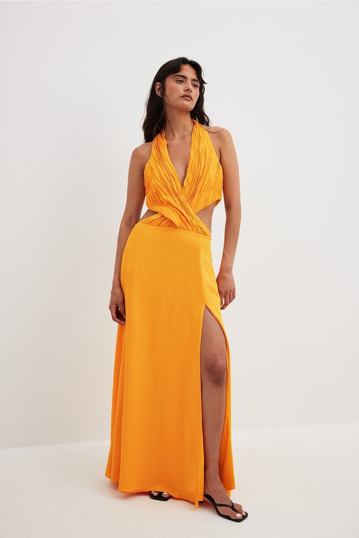 NA-KD Kleid Orange Asymmetrisch