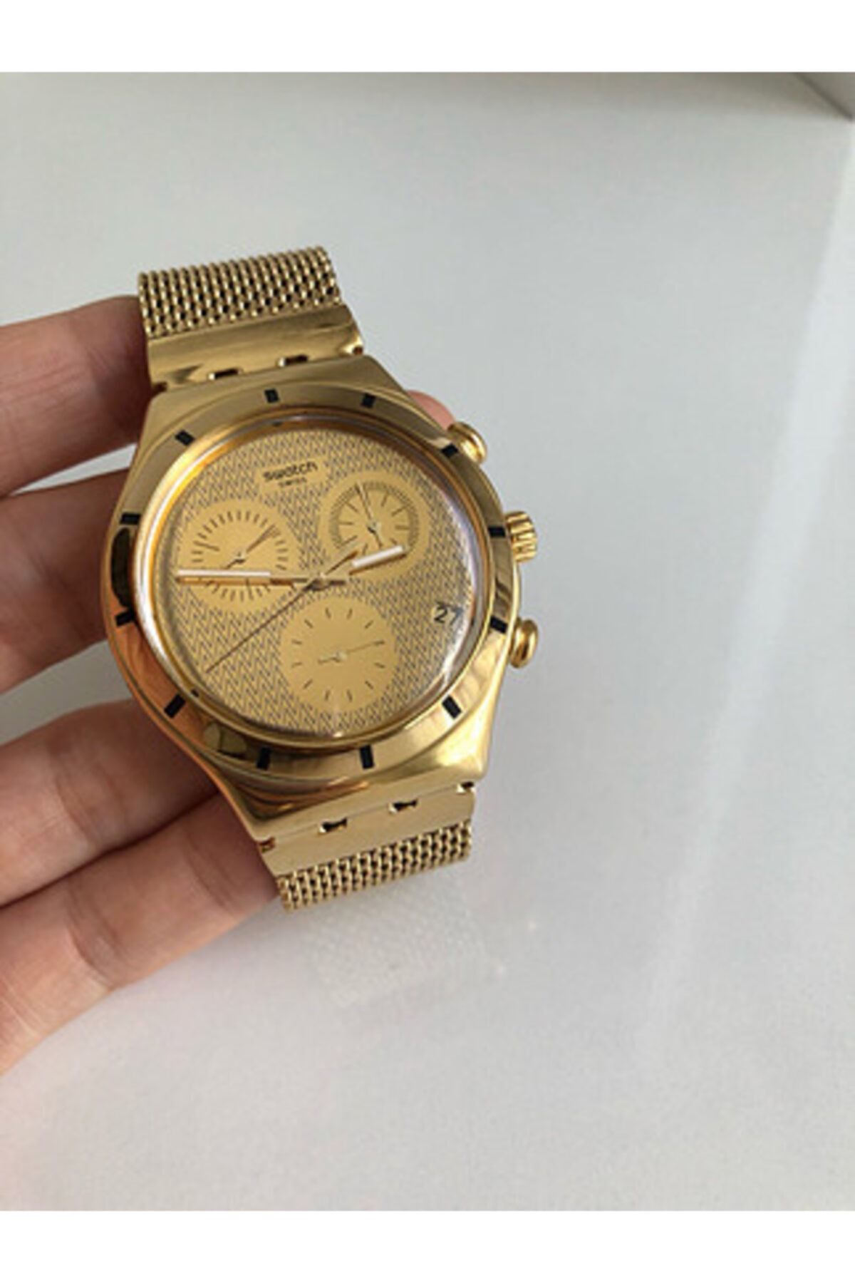 Swatch Kad n Kol Saati YCG410GA