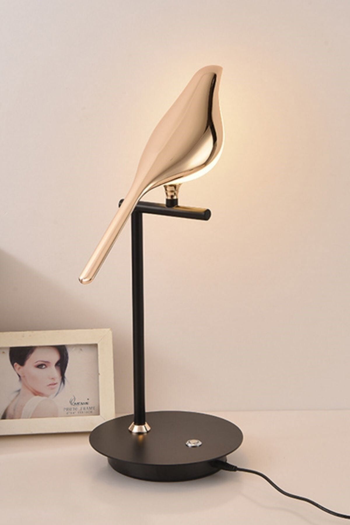 Buffer-® Magpie Bird Model Single Touch Adjustable Lighting 3