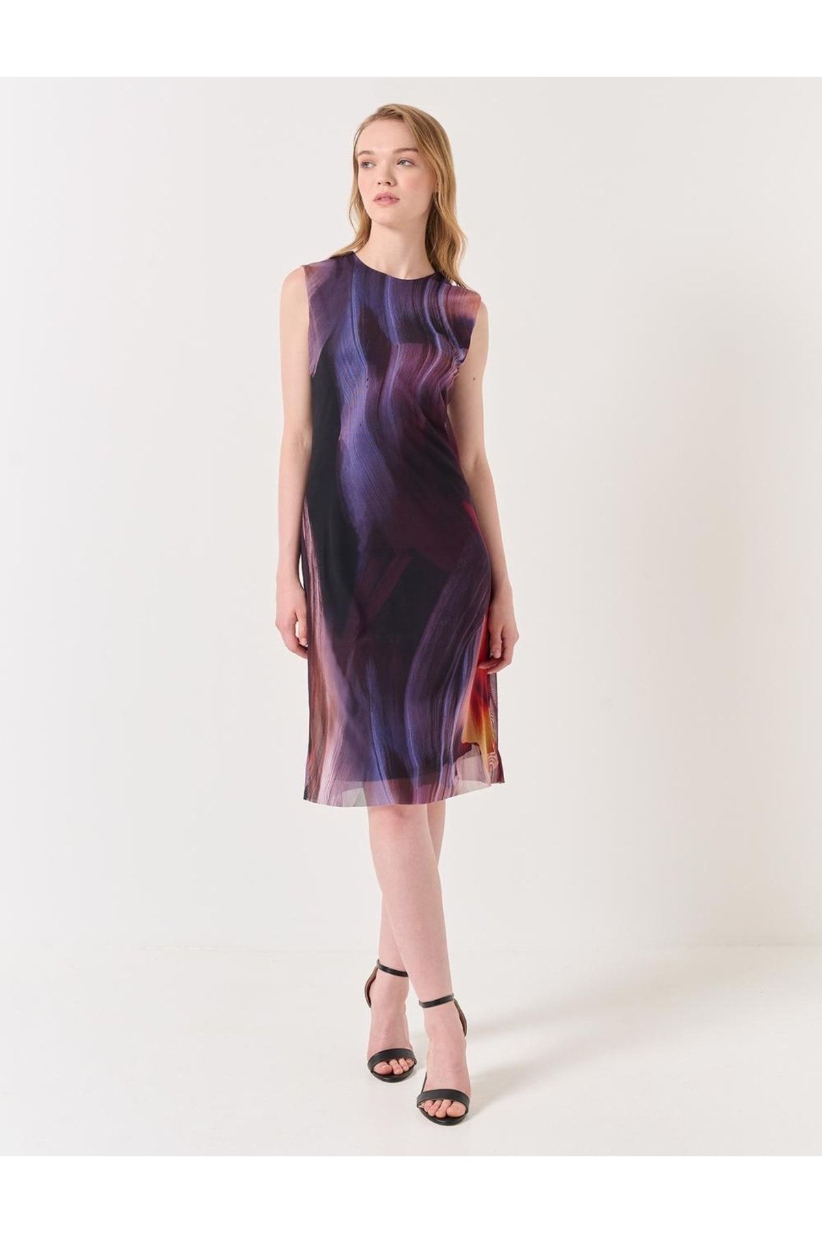Dark purple sheath dress 2025