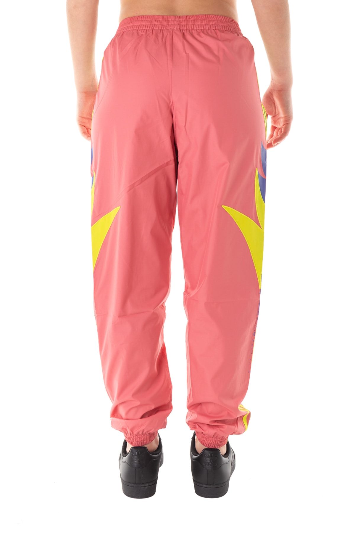 Adidas fakten 2025 joggers
