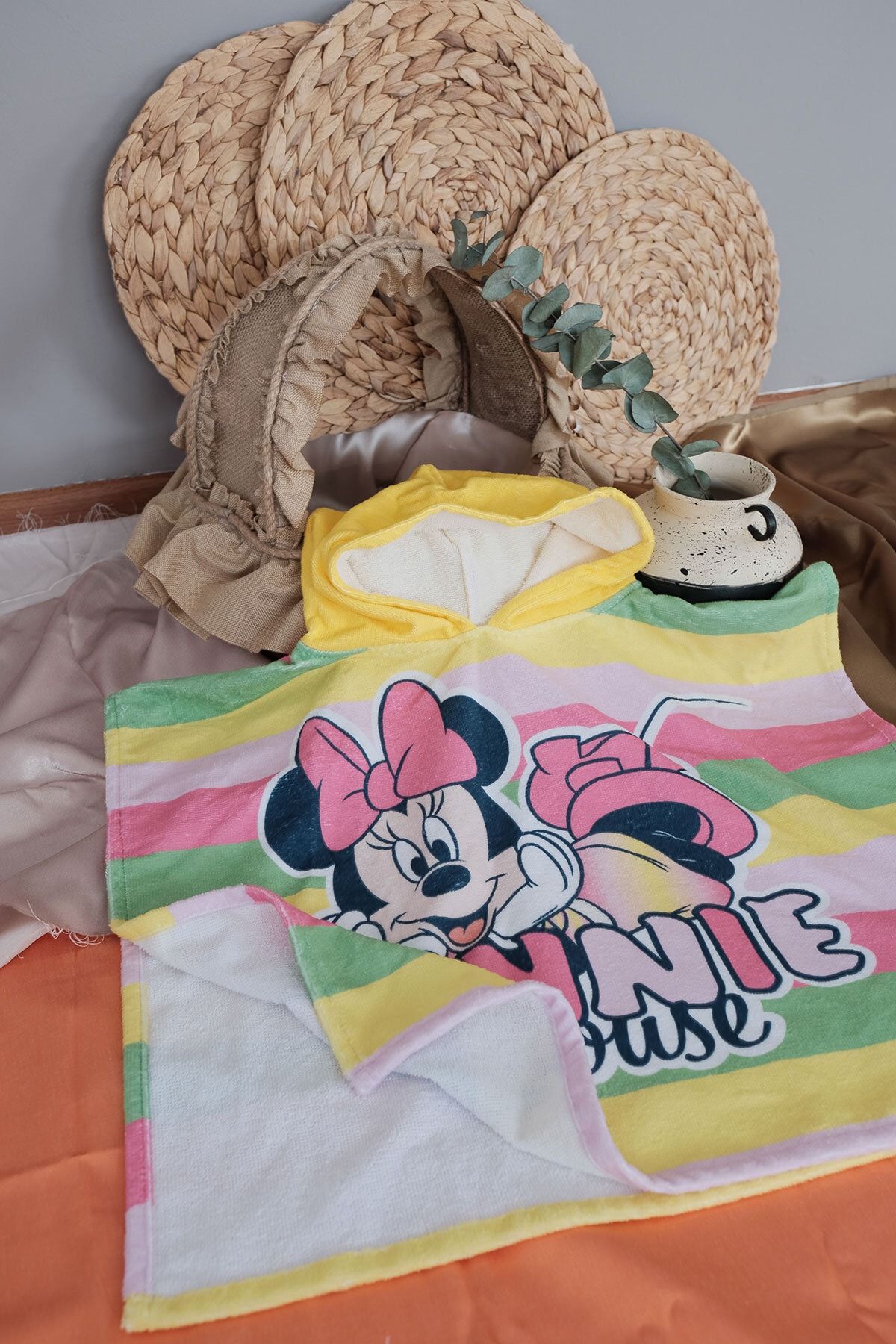 Minnie mouse sales towel poncho