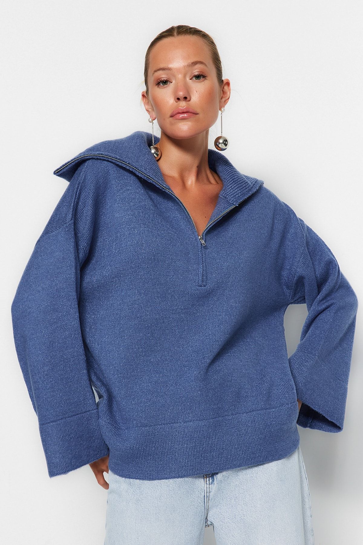 Trendyol Collection Pullover Blau Regular Fit